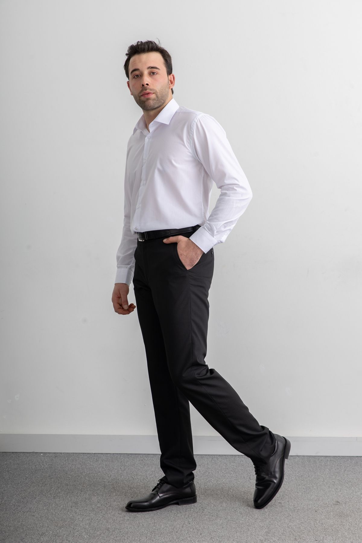 Erkek Kolay Ütülenebilir Slimfit Kesim Dar kesim gömlek