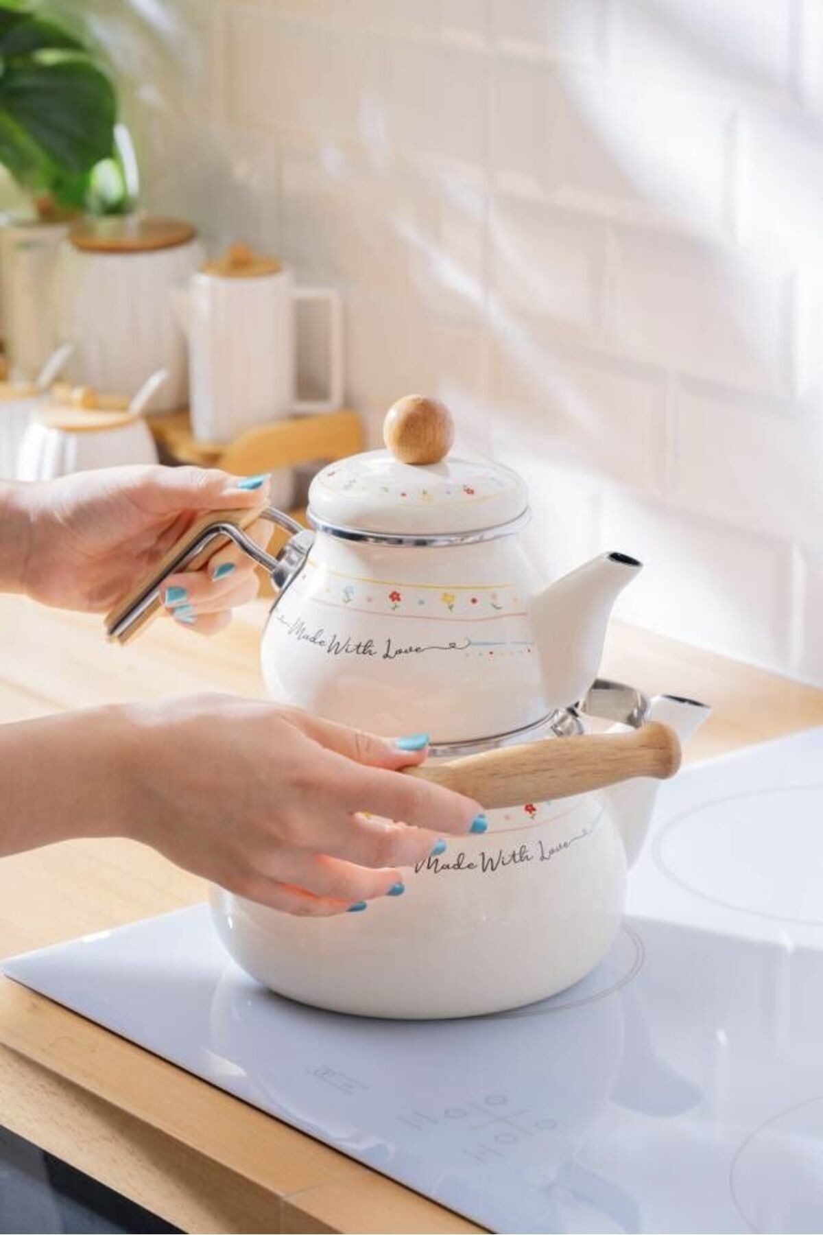 Made With Love Model Alt Üst Emaye Çaydanlık Takımı