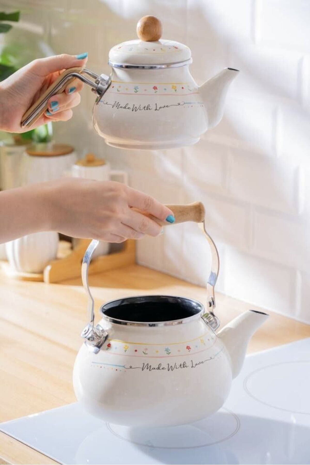 Made With Love Model Alt Üst Emaye Çaydanlık Takımı