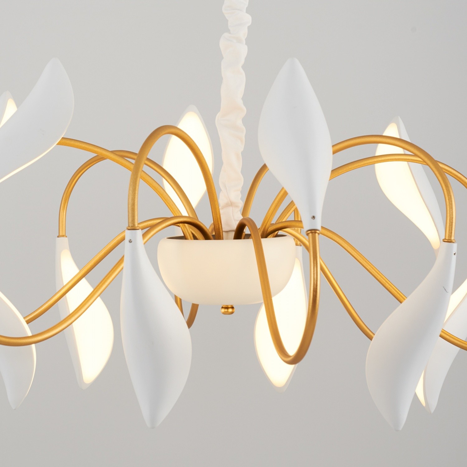 Özcan Aydınlatma 4060-12A 12'li Dekoratif Led Avize