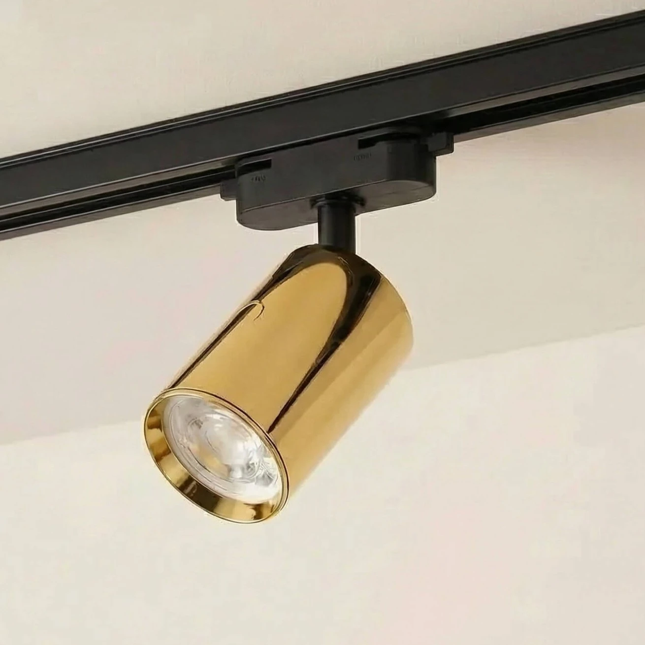 Aliso Ray Spot - Gold