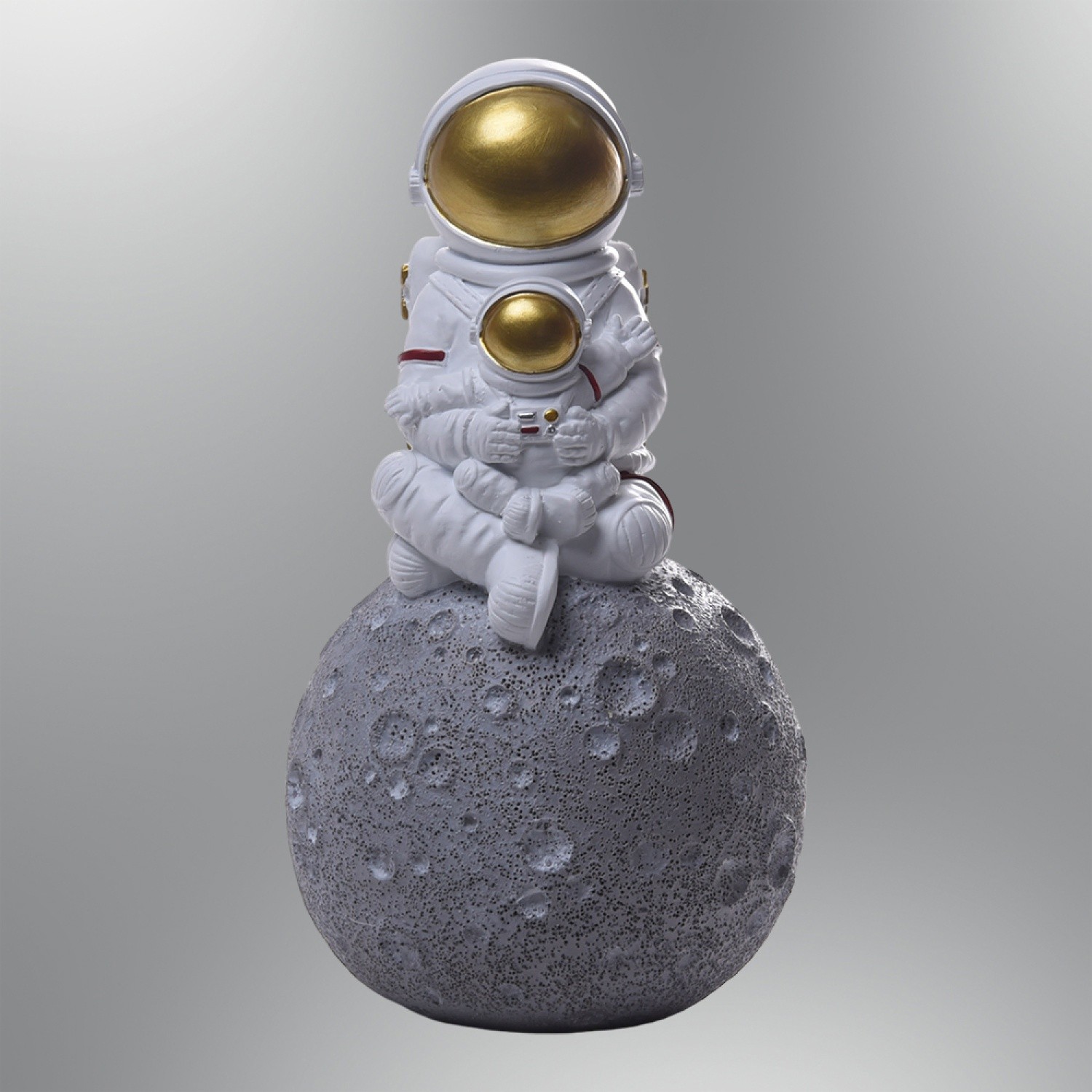 Özcan Aydınlatma 1307-3 Astronot Biblo 18 cm