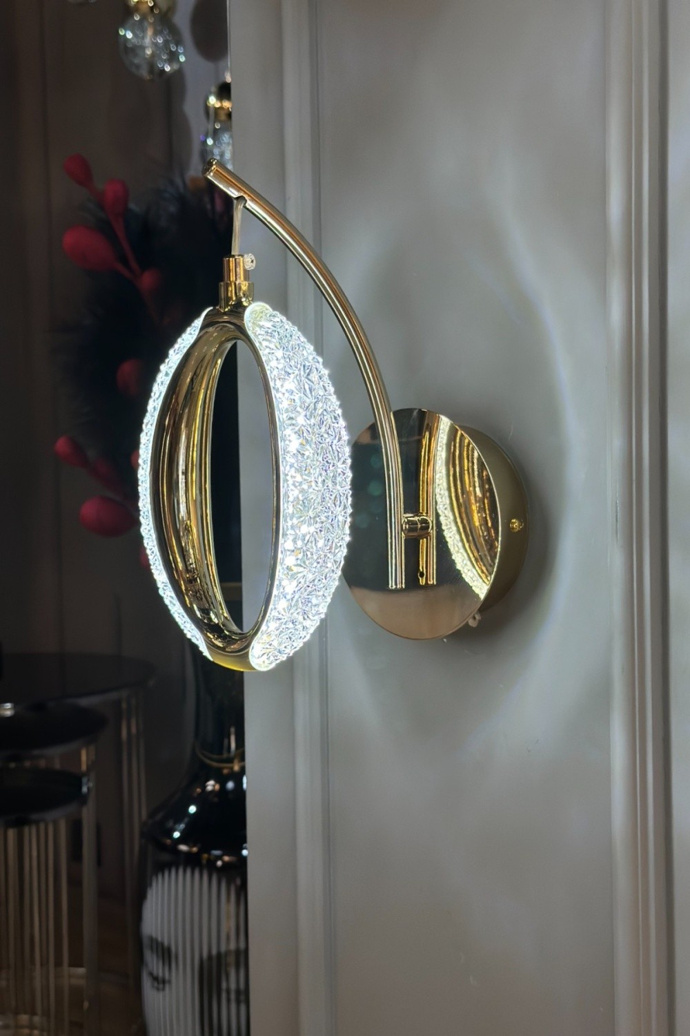 Modesco Kushiro Oval Dekoratif Led Duvar Aplik