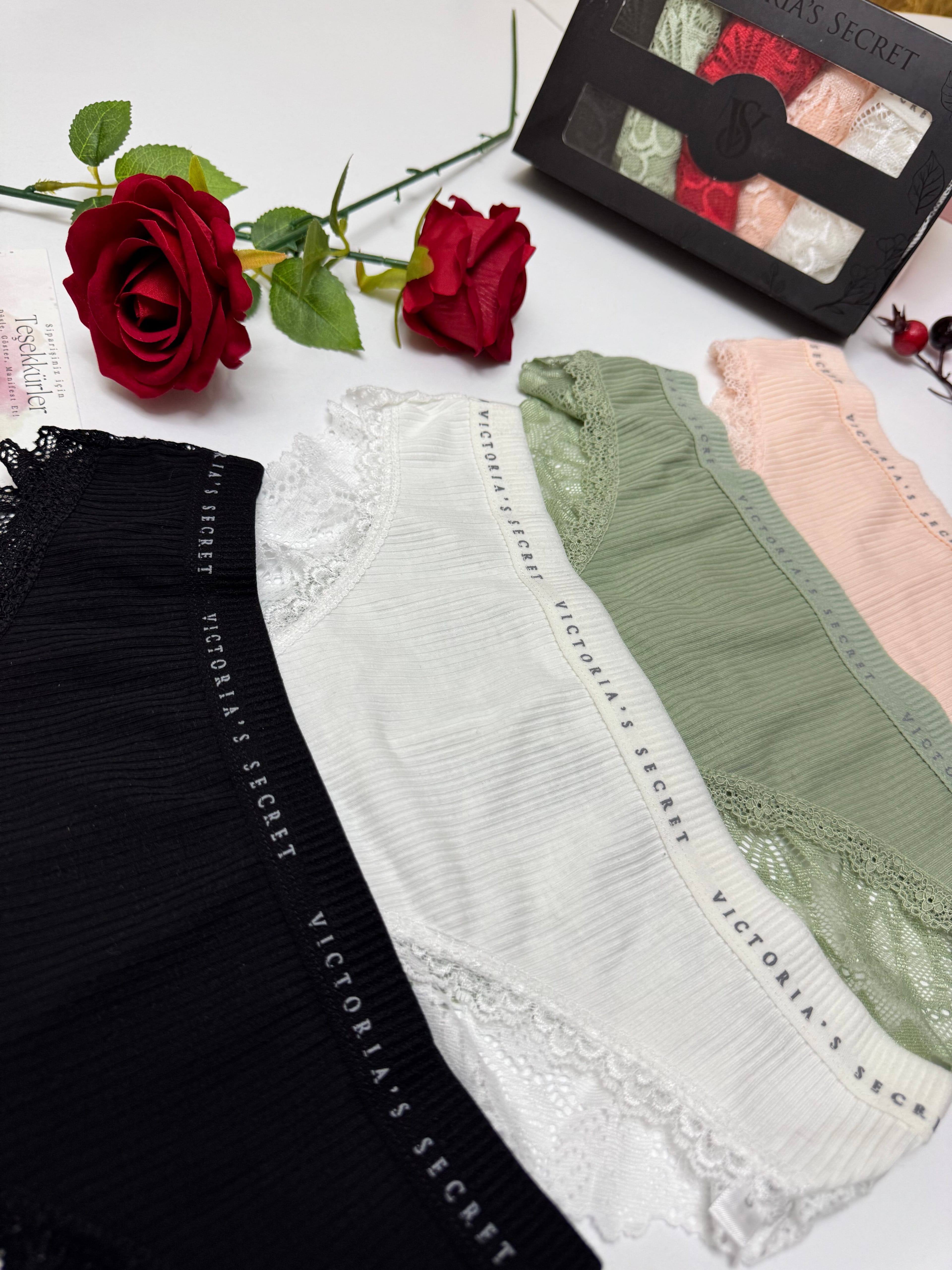 VS Dantel Detaylı 5'li Kutulu Bikini Külot Set