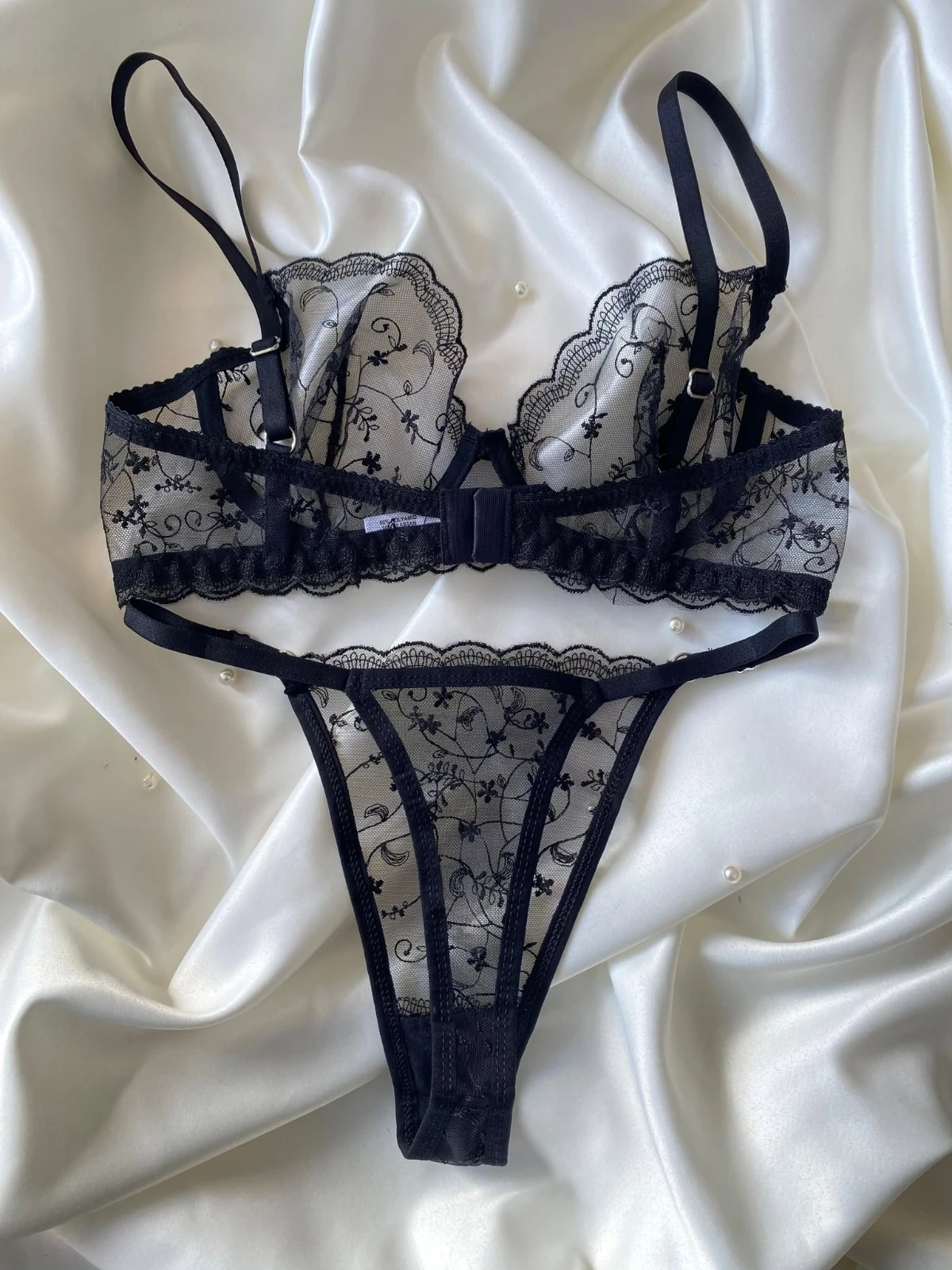 Brode Tüllü Takım