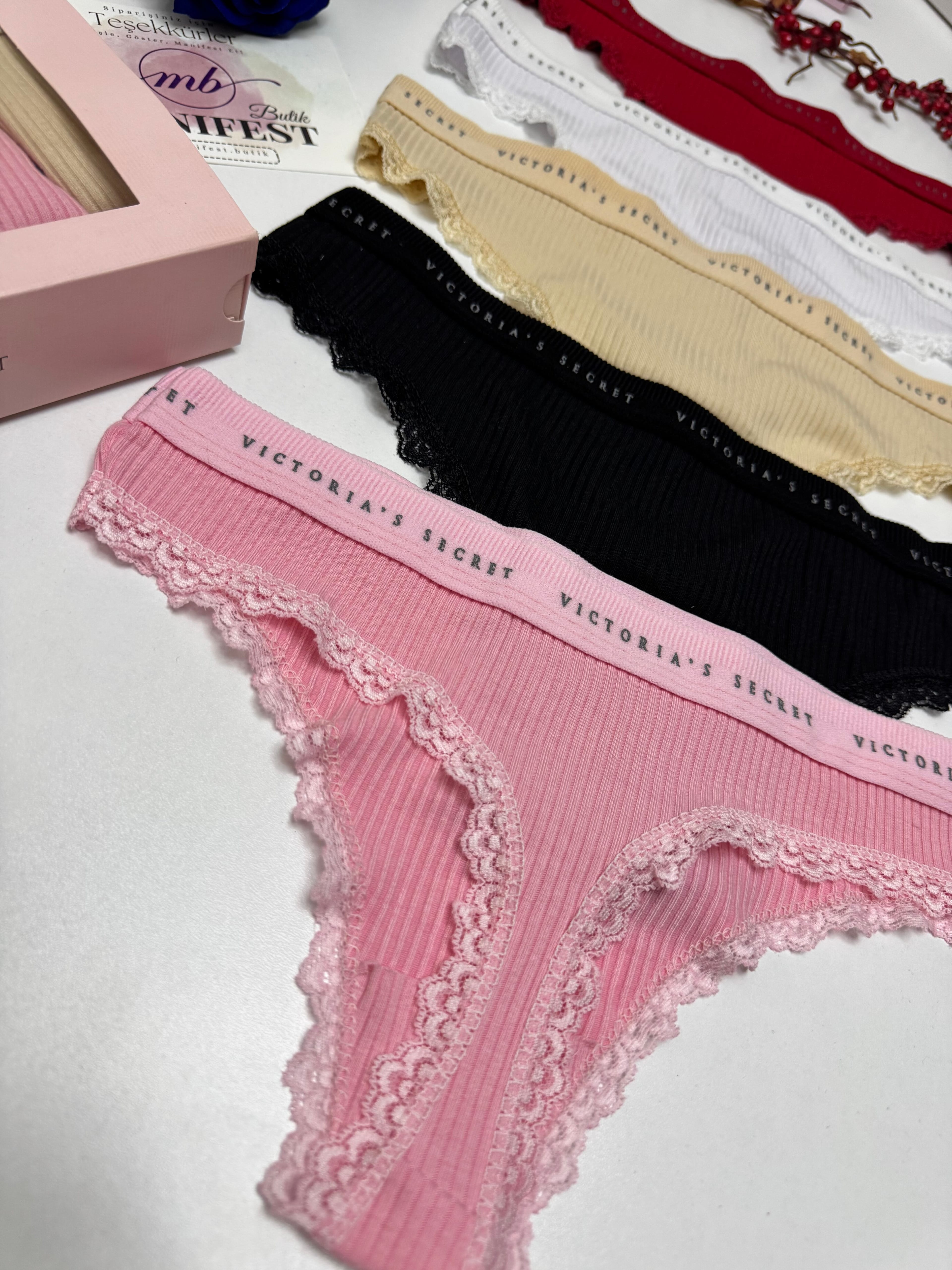 VS Dantel Detaylı 5'li Kutulu Tanga Set