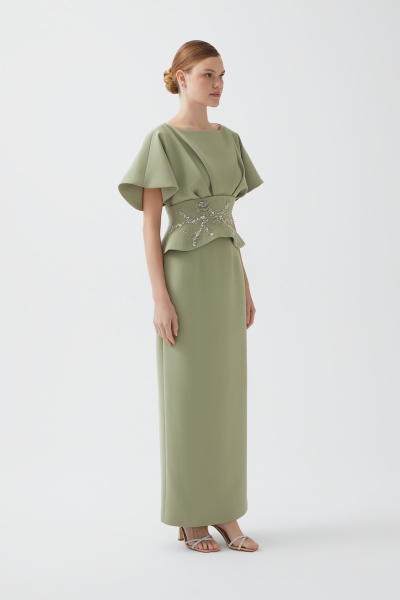 R93 - Batwing Sleeves, Boat Neckline, Front Pleats, Peplum Belt Design with Hand-Embroidered Details, Straight Cut, Back Slit, Full-Length Dress