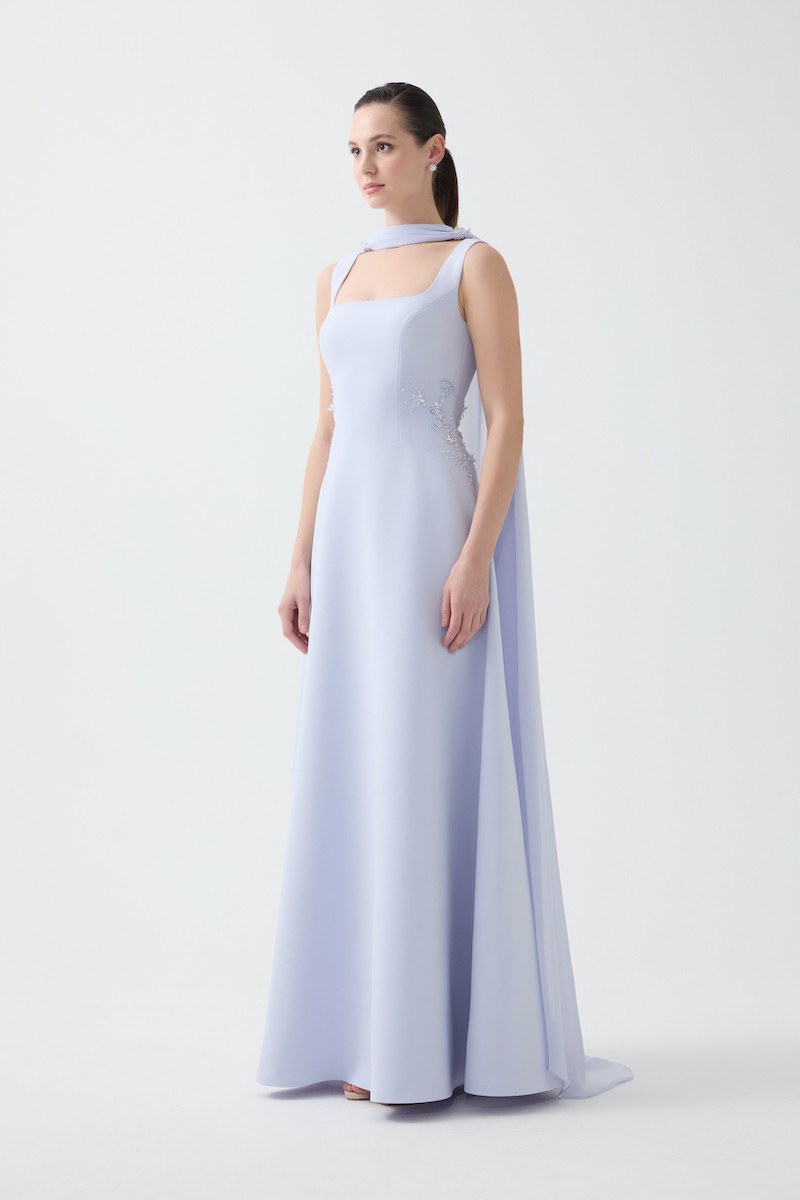 R86 - Square Neckline, Removable Chiffon Cape on the Shoulder, Hand-Embroidered Waist Detail, A-Line, Full-Length Dress