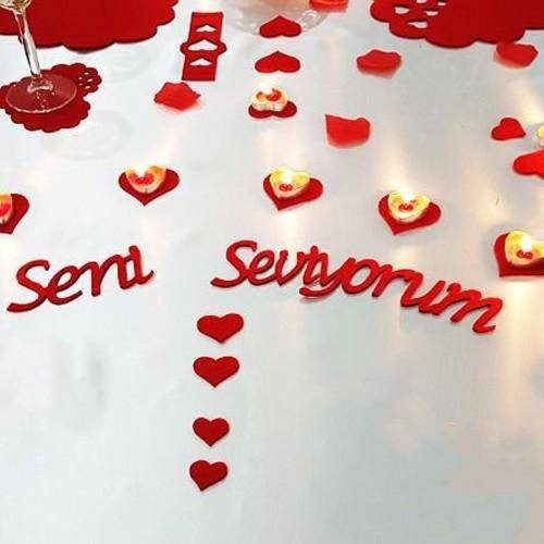 Seni Seviyorum Masa Üzeri Keçe Süs 40x6 cm