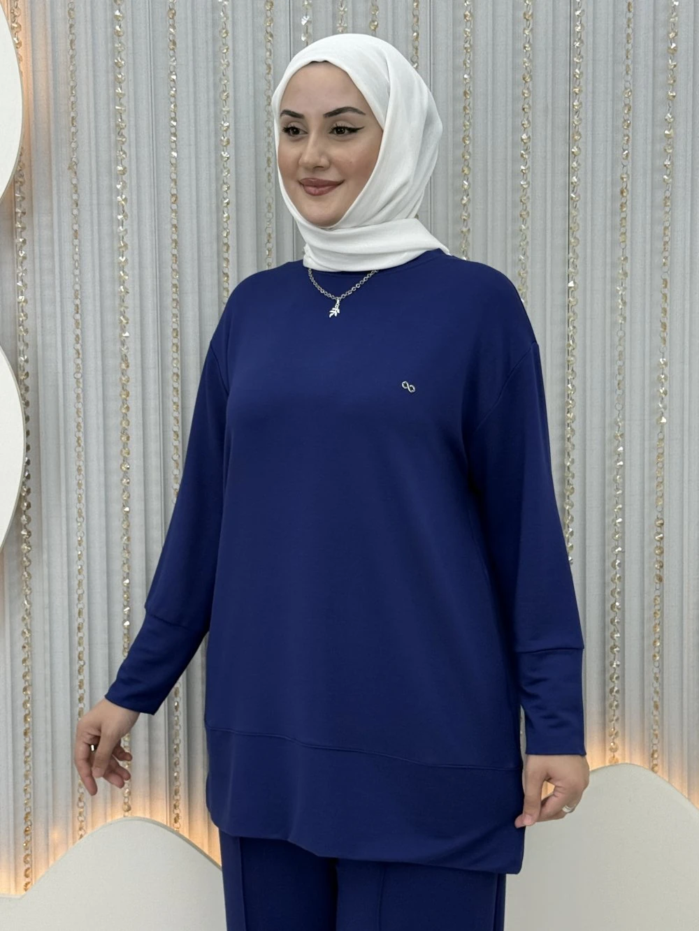 Leyal Pantolonlu Takım