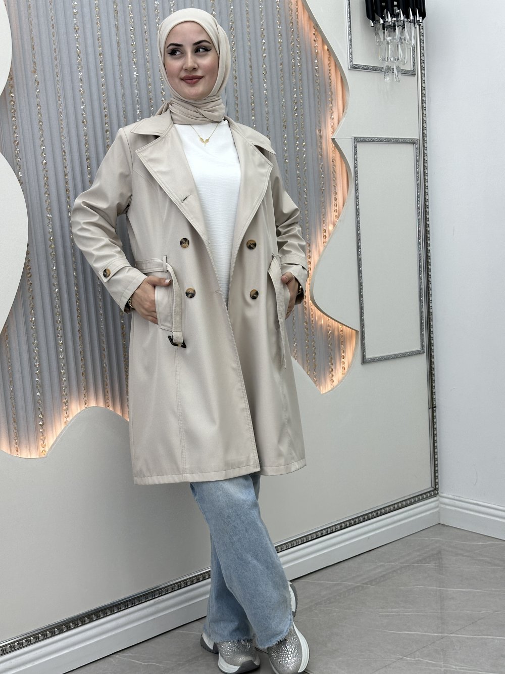 Hüzün Trench