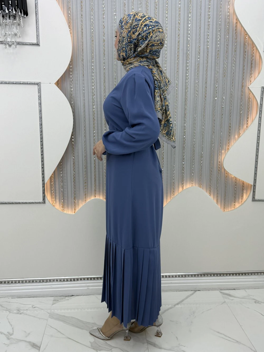 Piliseli düşsel elbise