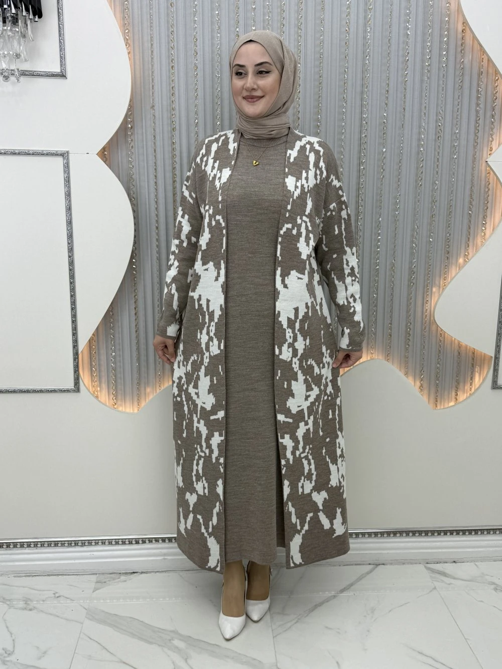 Ayperi Elbiseli Hırka