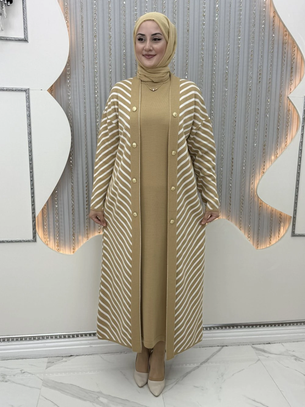 Hürrem Elbiseli Hırka