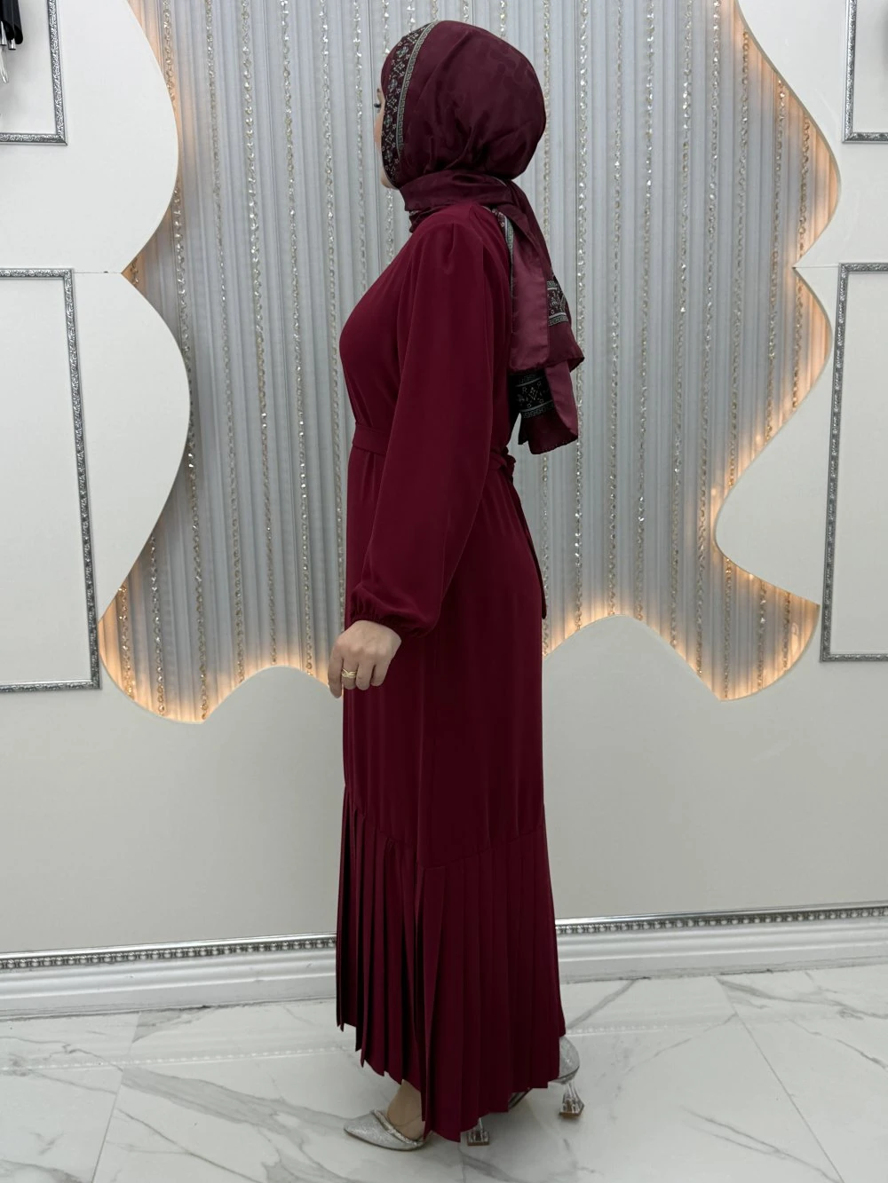 Piliseli düşsel elbise