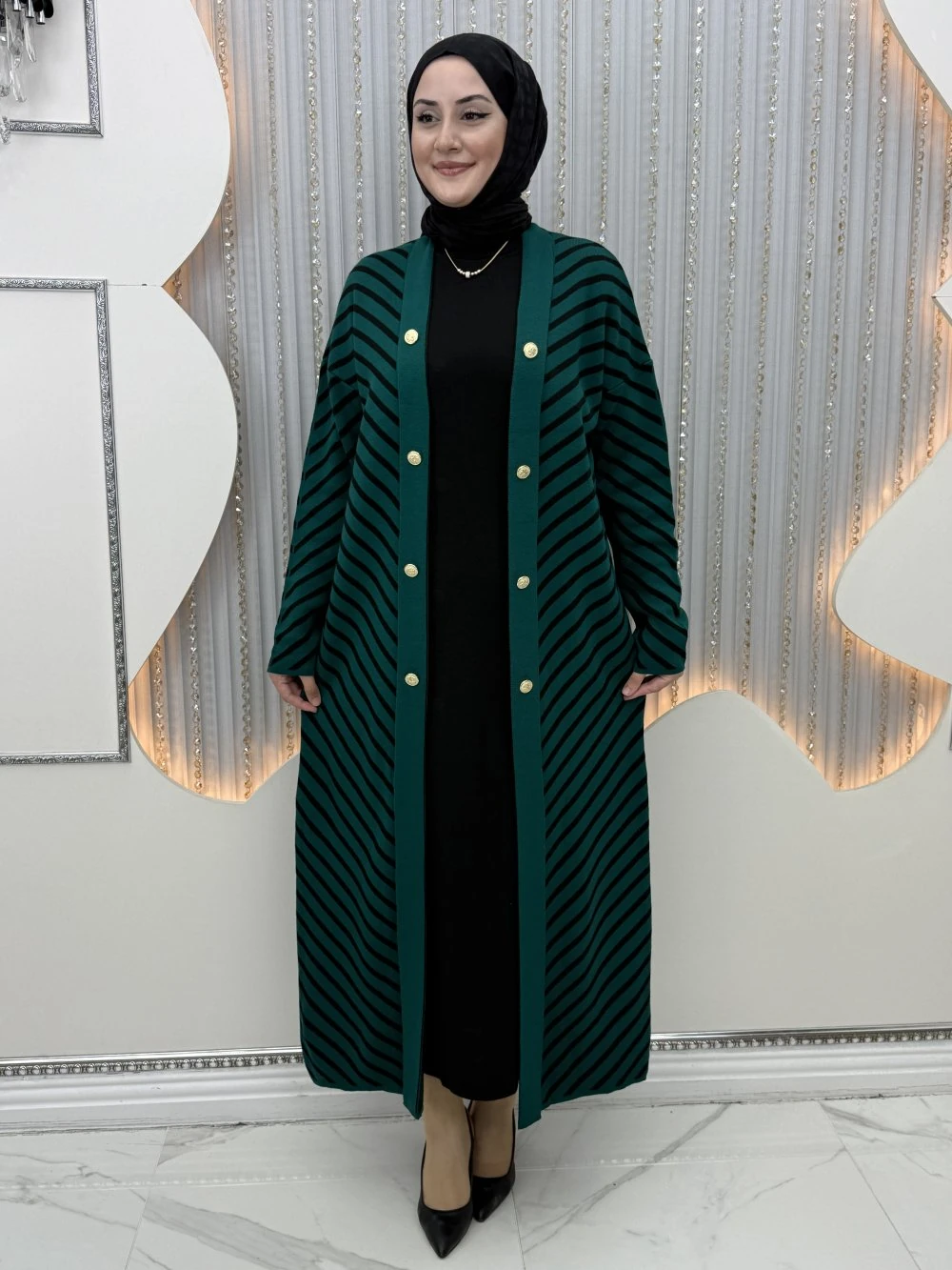 Hürrem Elbiseli Hırka