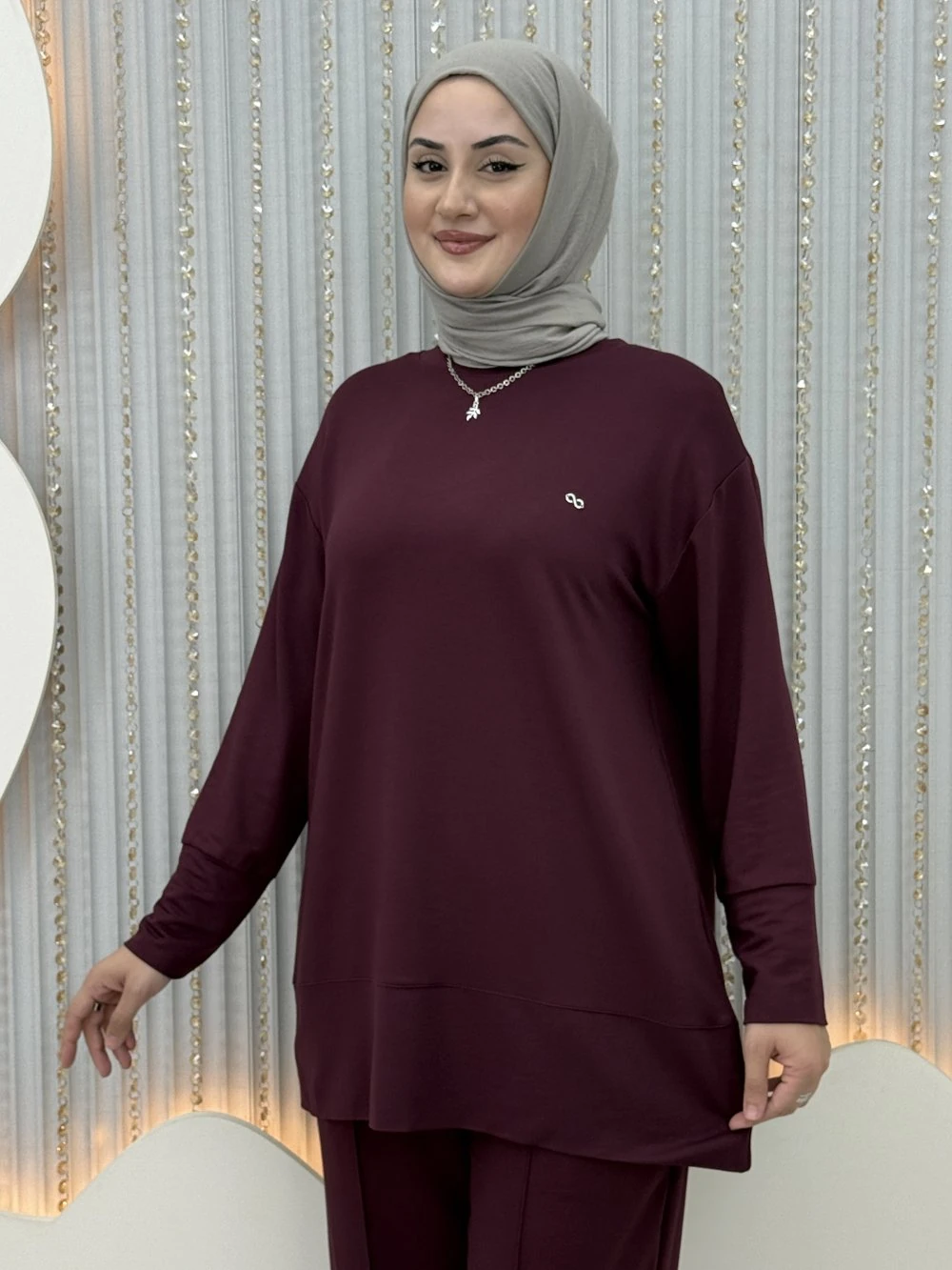 Leyal Pantolonlu Takım