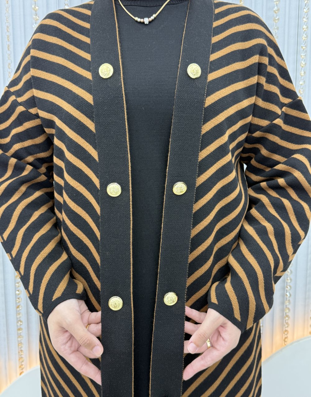 Hürrem Elbiseli Hırka