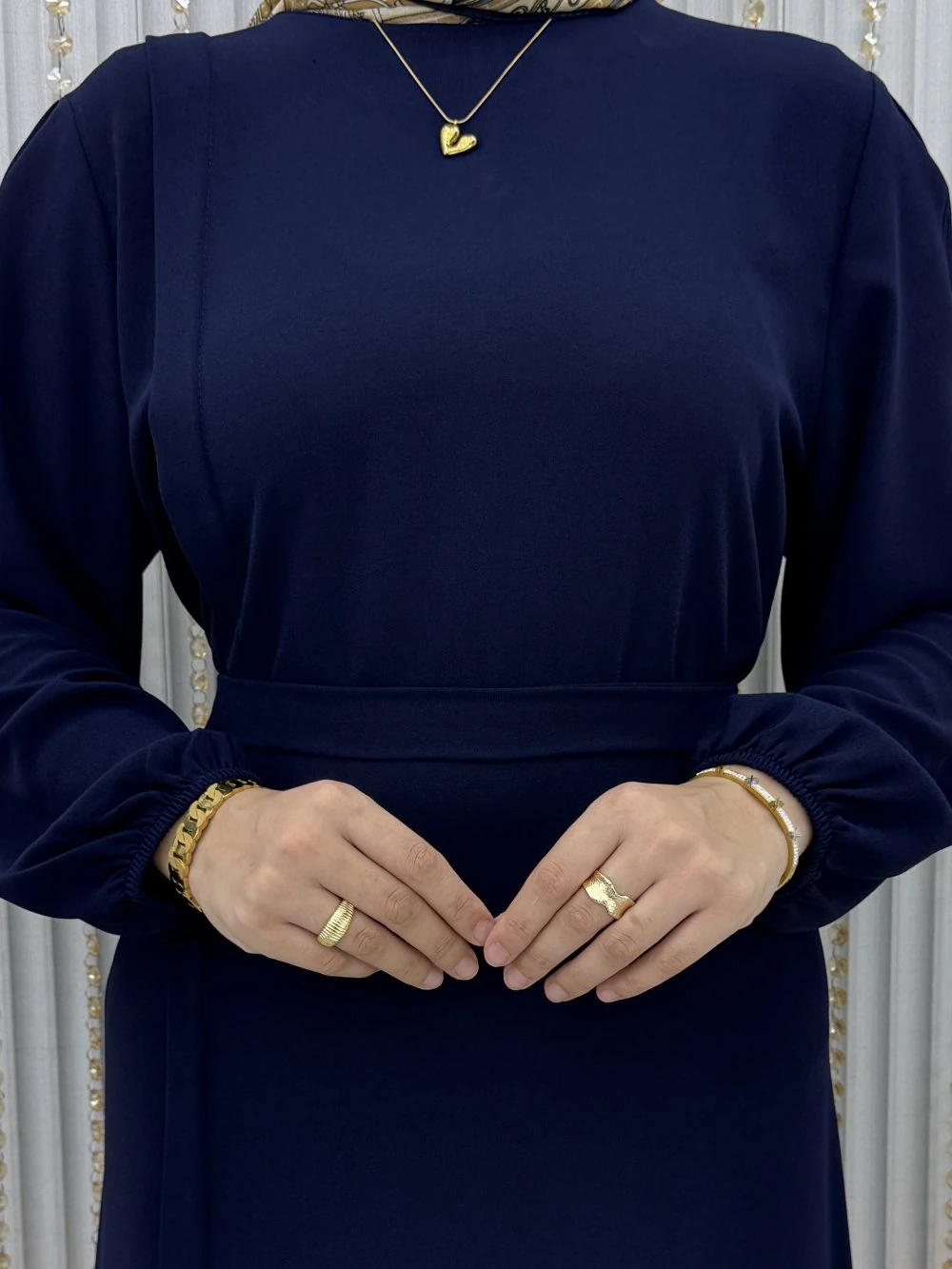 Piliseli düşsel elbise