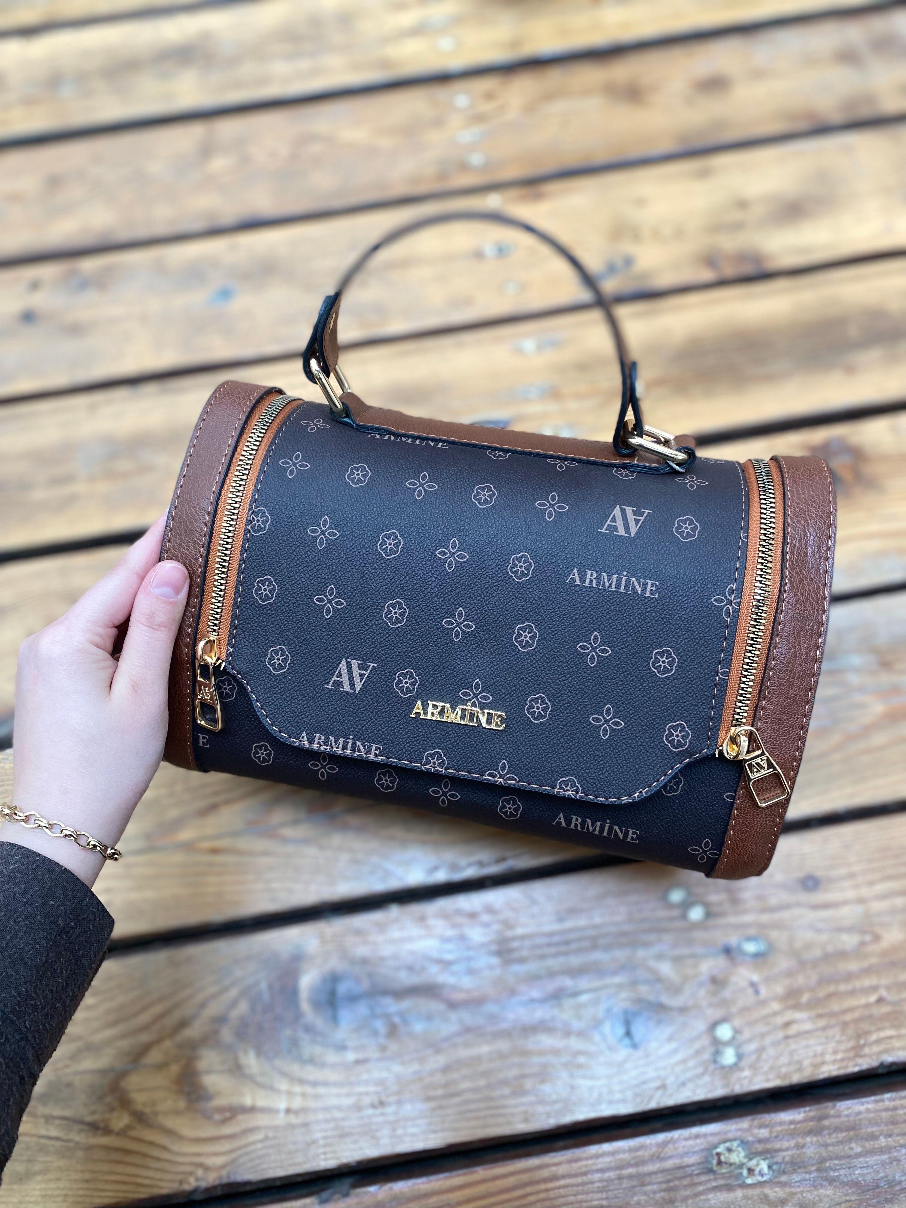 Armine 323 Fermuar Detaylı Baskılı Kol Çantası