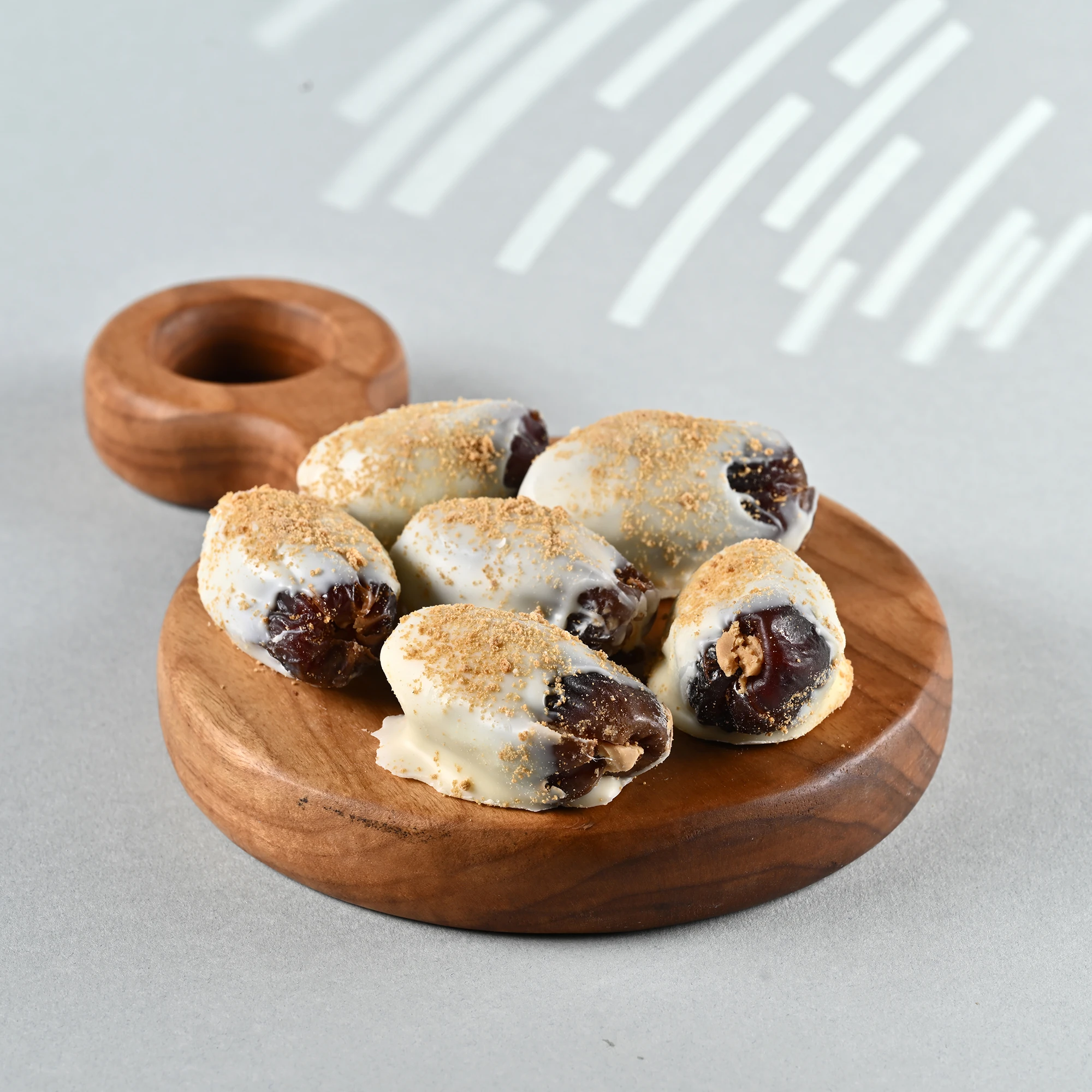 Beyaz Çikolatalı Lotuslu Hurma