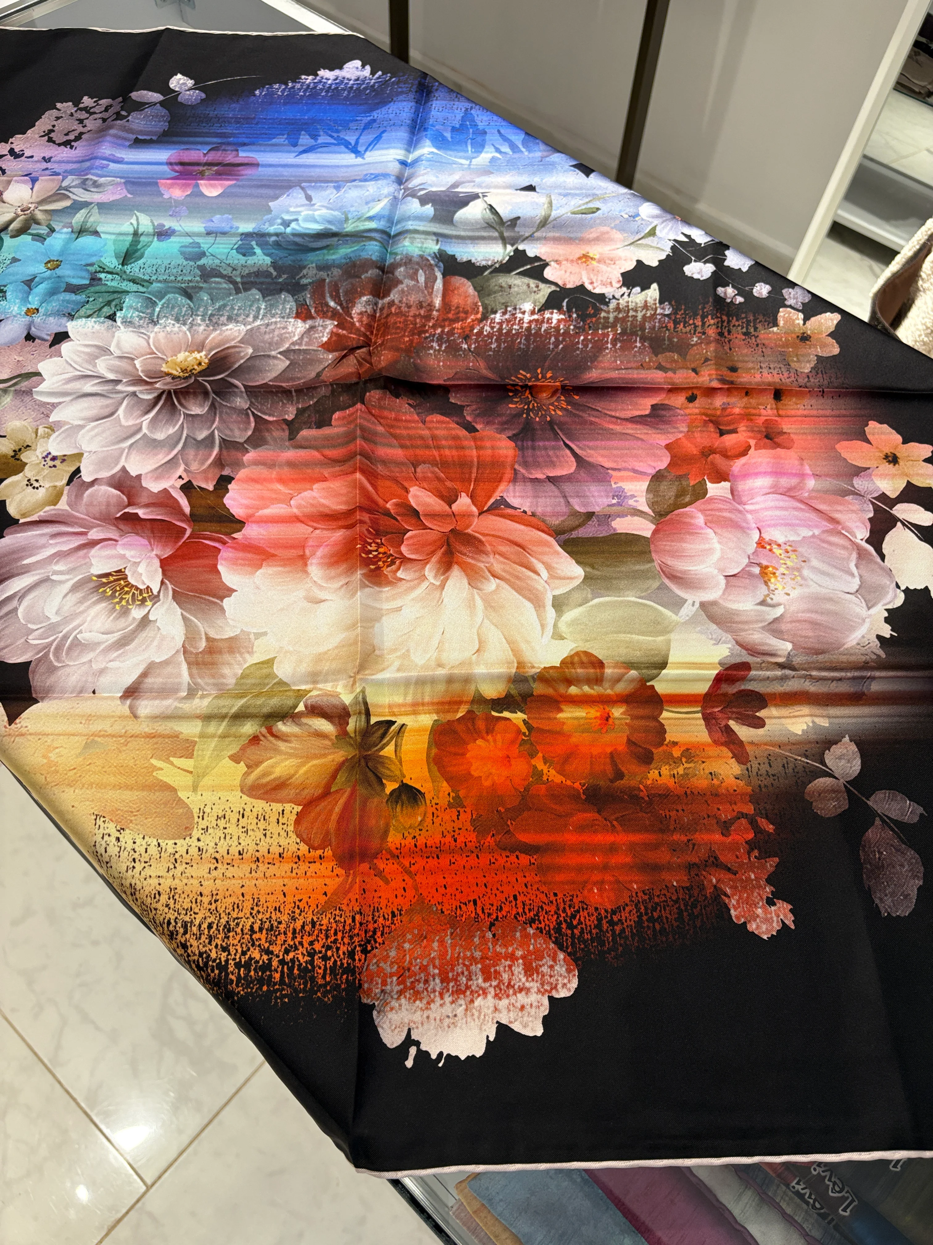 Levidor Twill İpek Eşarp