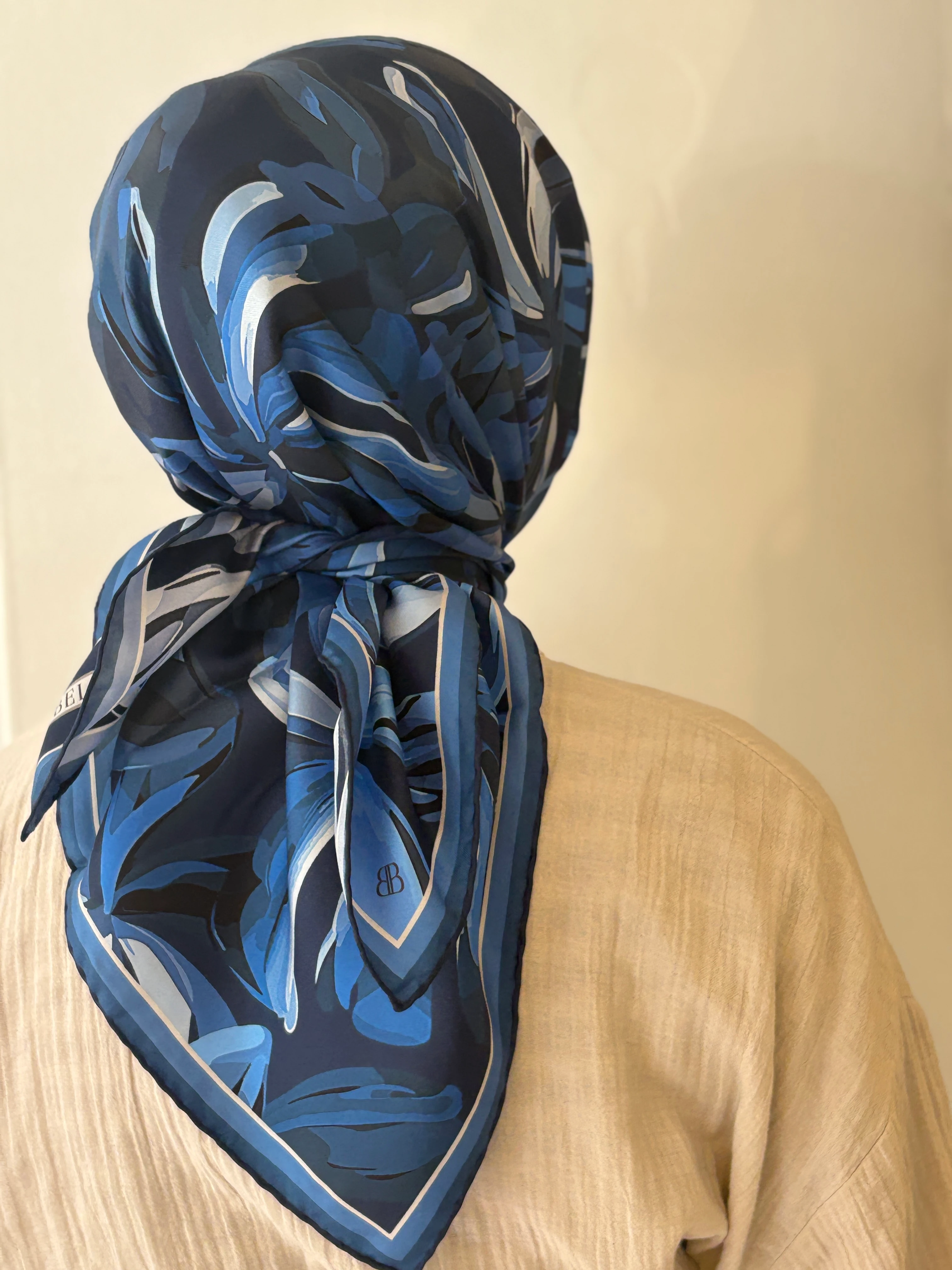 Belli Twill İpek Eşarp - 2025 Yaz - Lacivert