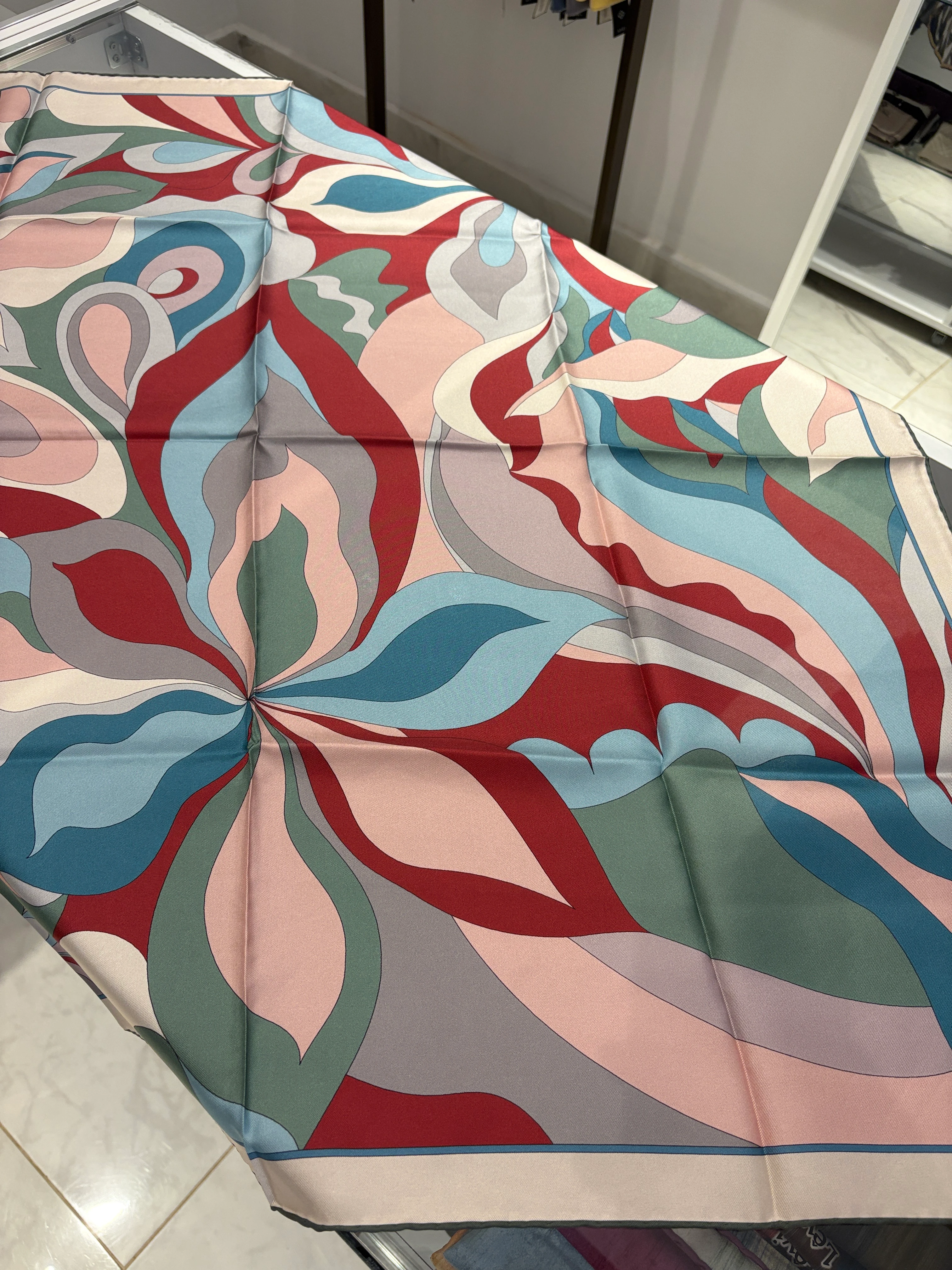 Belli Twill İpek Eşarp