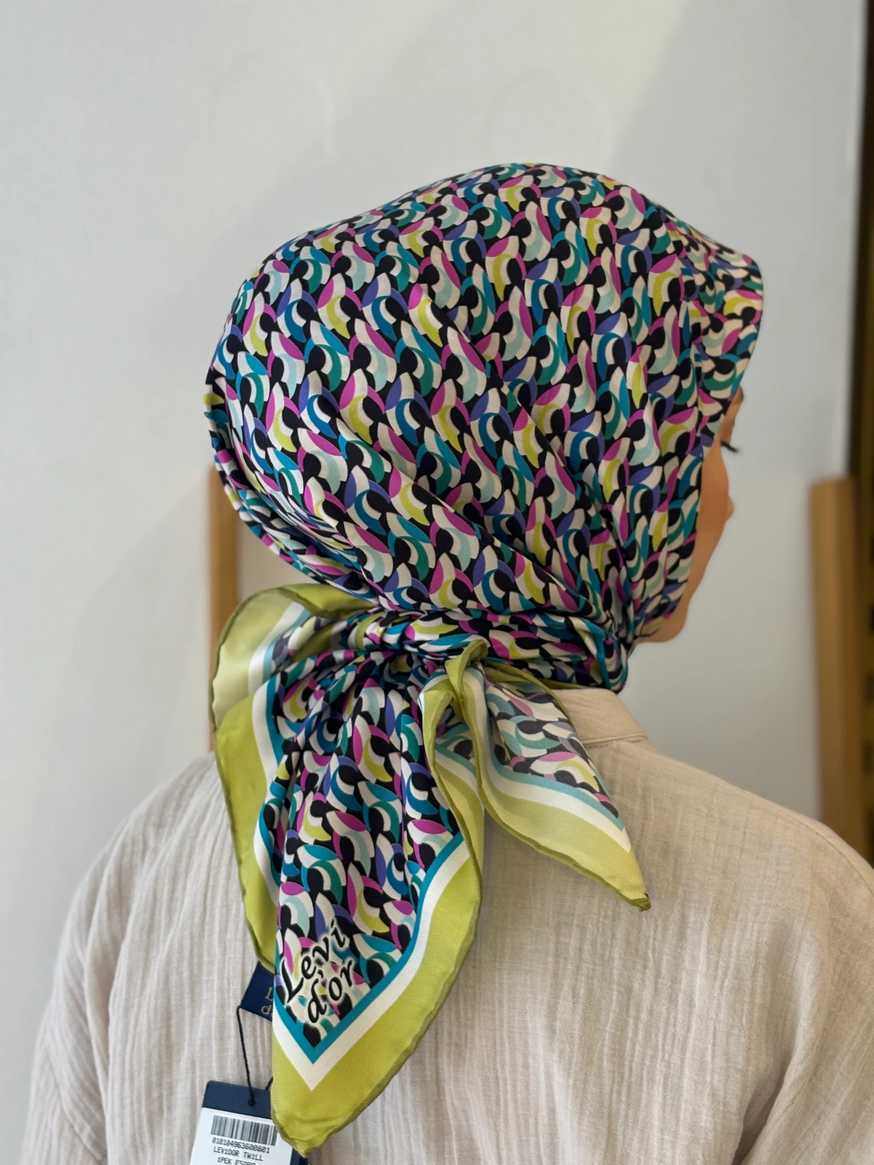 Levidor Twill İpek Eşarp - Fıstık yeşili