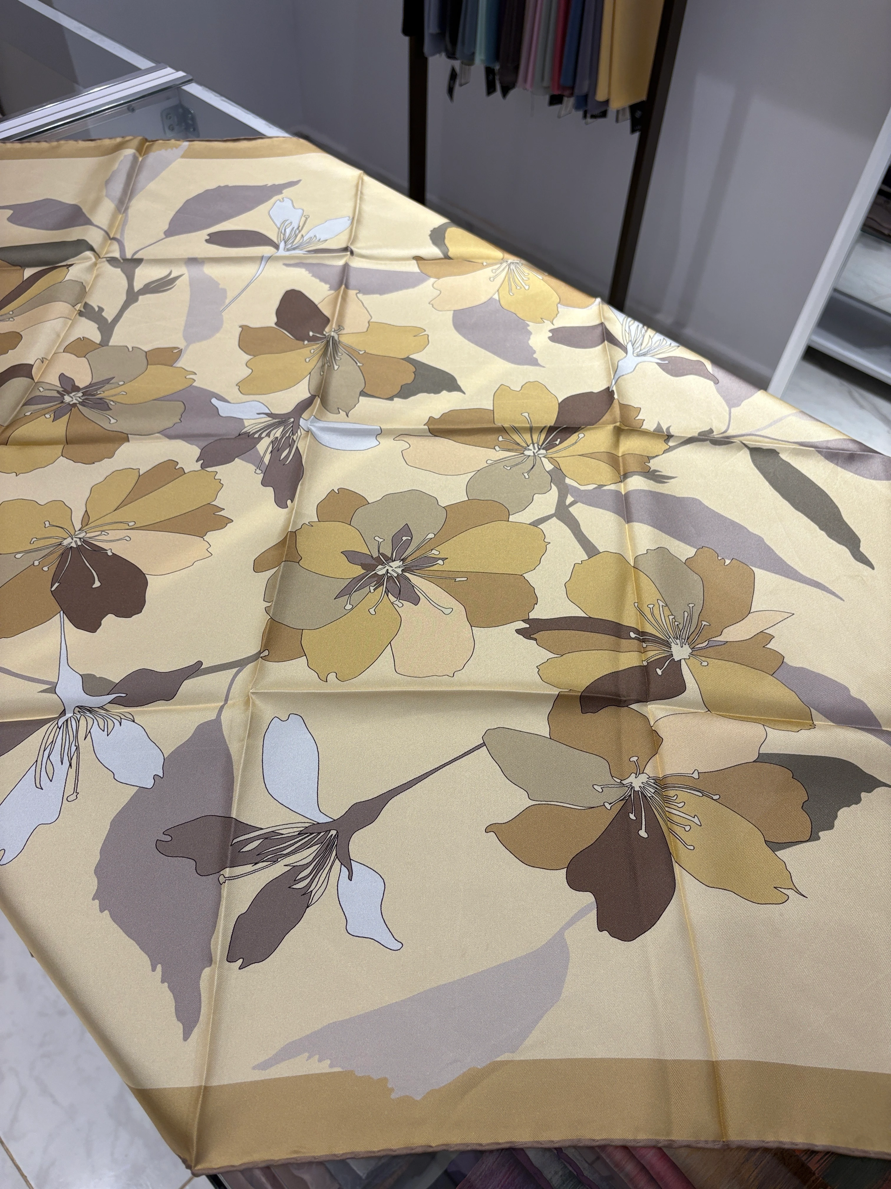 Belli Twill İpek Eşarp- 2025 Yaz