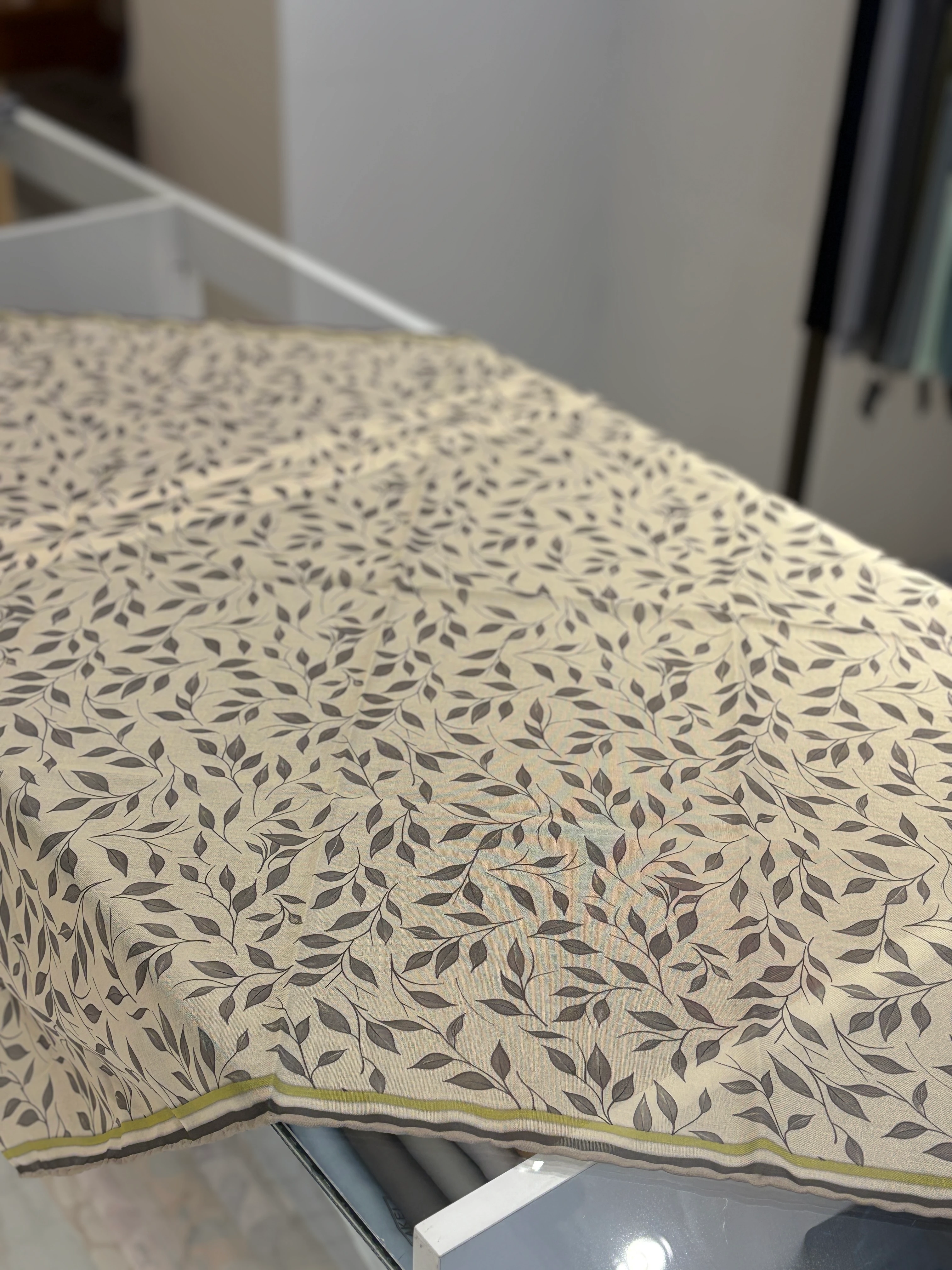 Locella Soft Eşarp - Yağ Yeşili