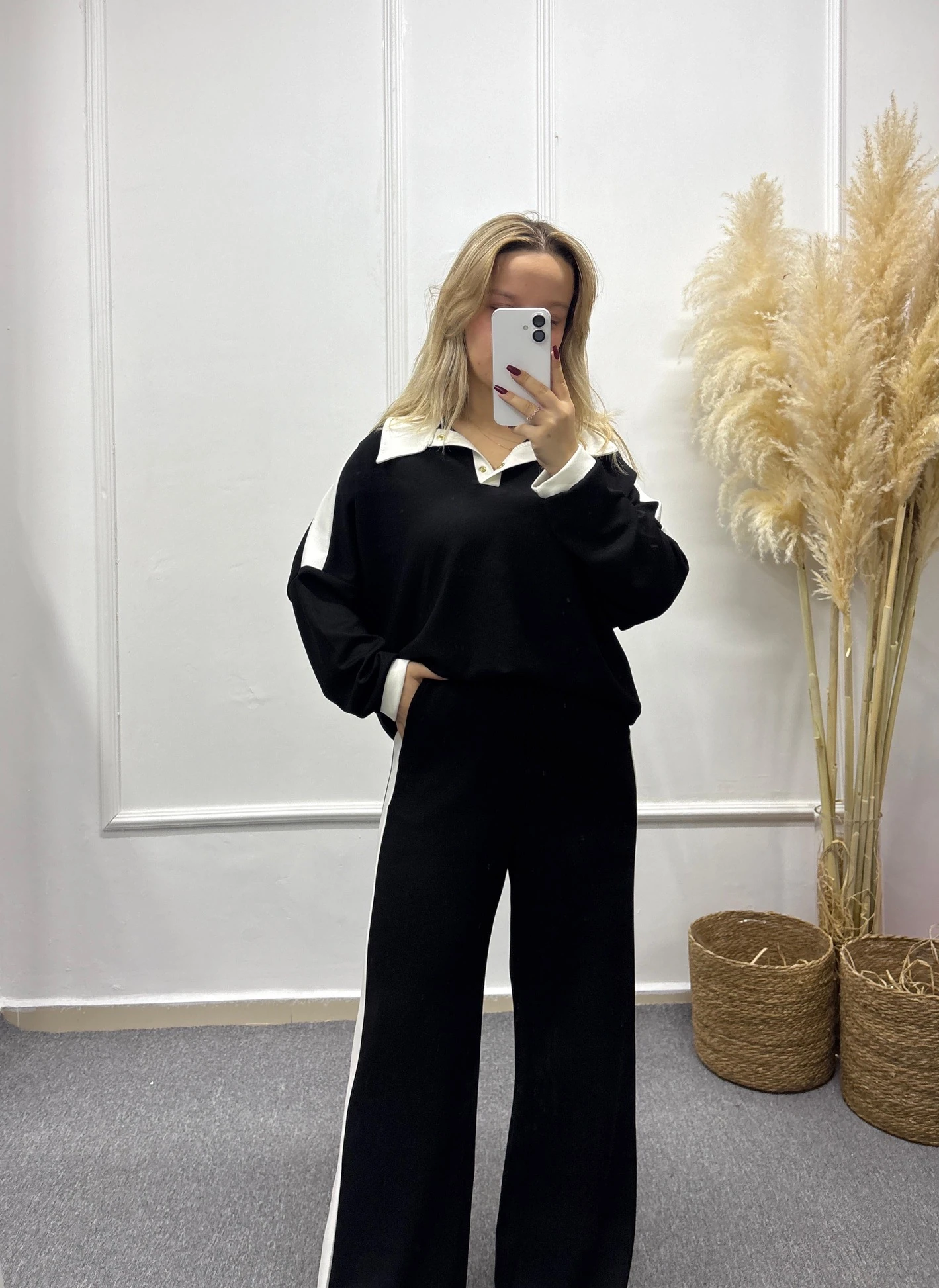 ŞERİT DETAYLI MODAL EŞOFMAN TAKIMI