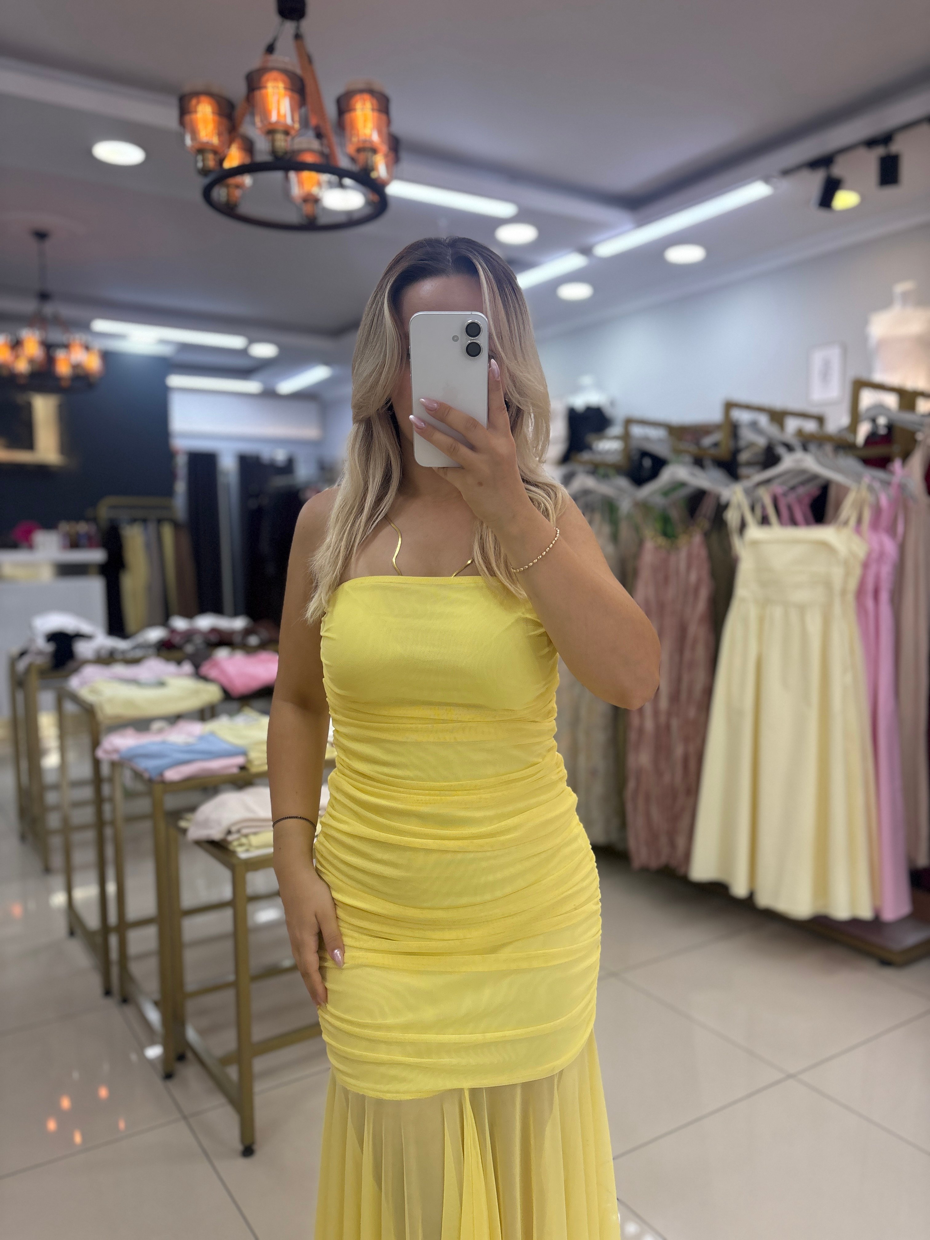 SARI ASİMETRİK STRAPLEZ TÜL ELBİSE