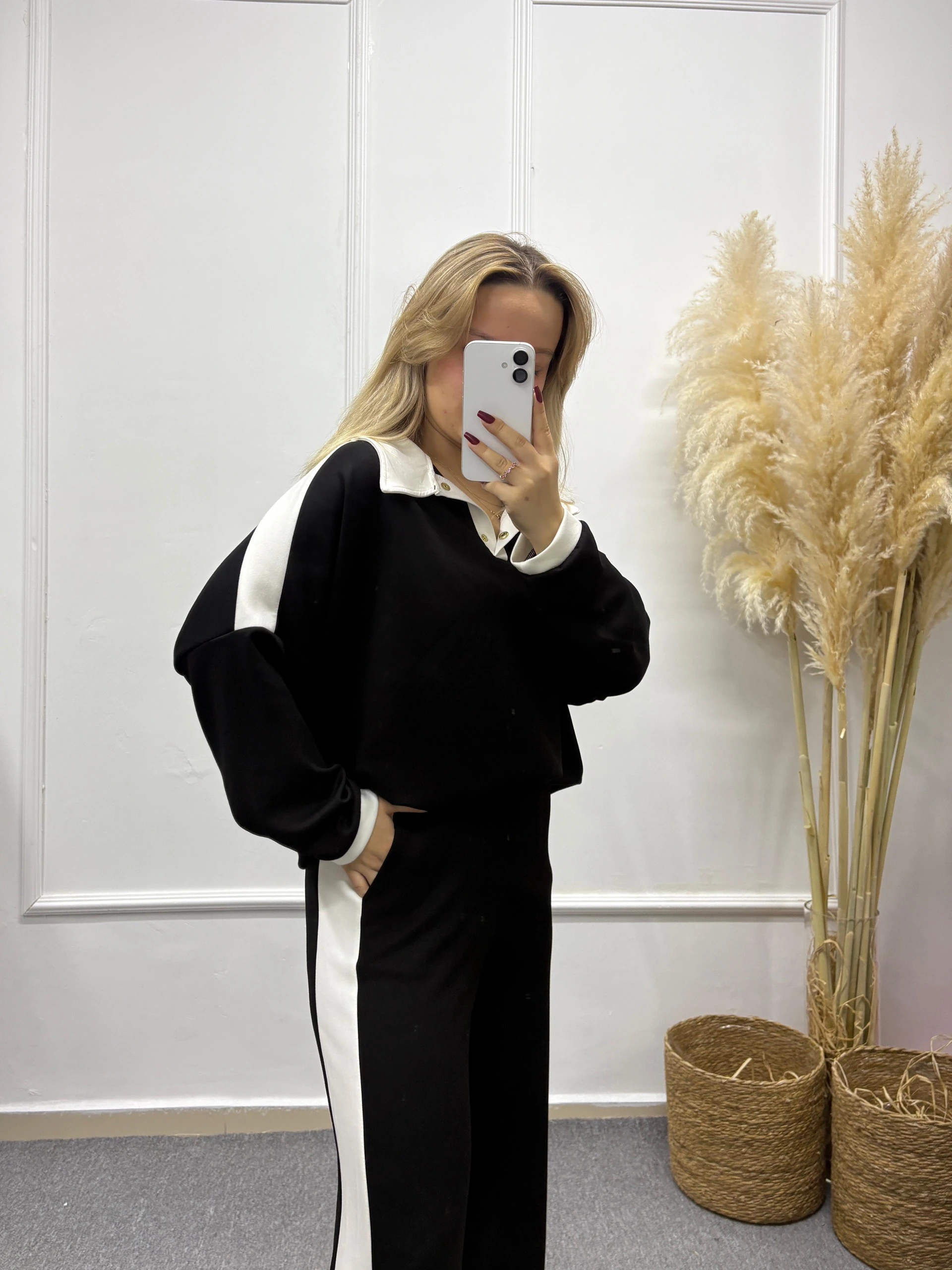 ŞERİT DETAYLI MODAL EŞOFMAN TAKIMI