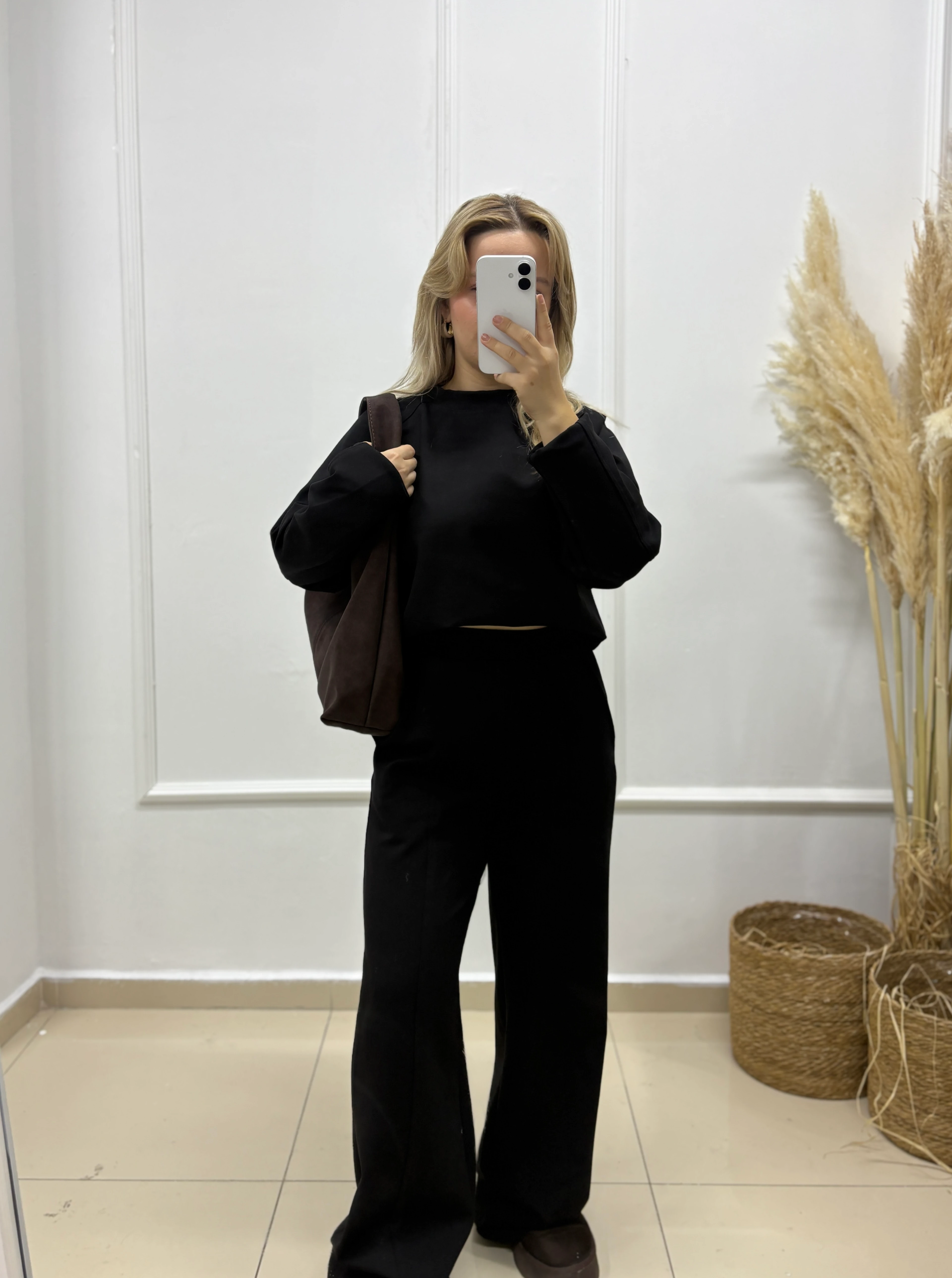 SİYAH PREMİUM MARKA MODEL NTWRK EŞOFMAN TAKIMI