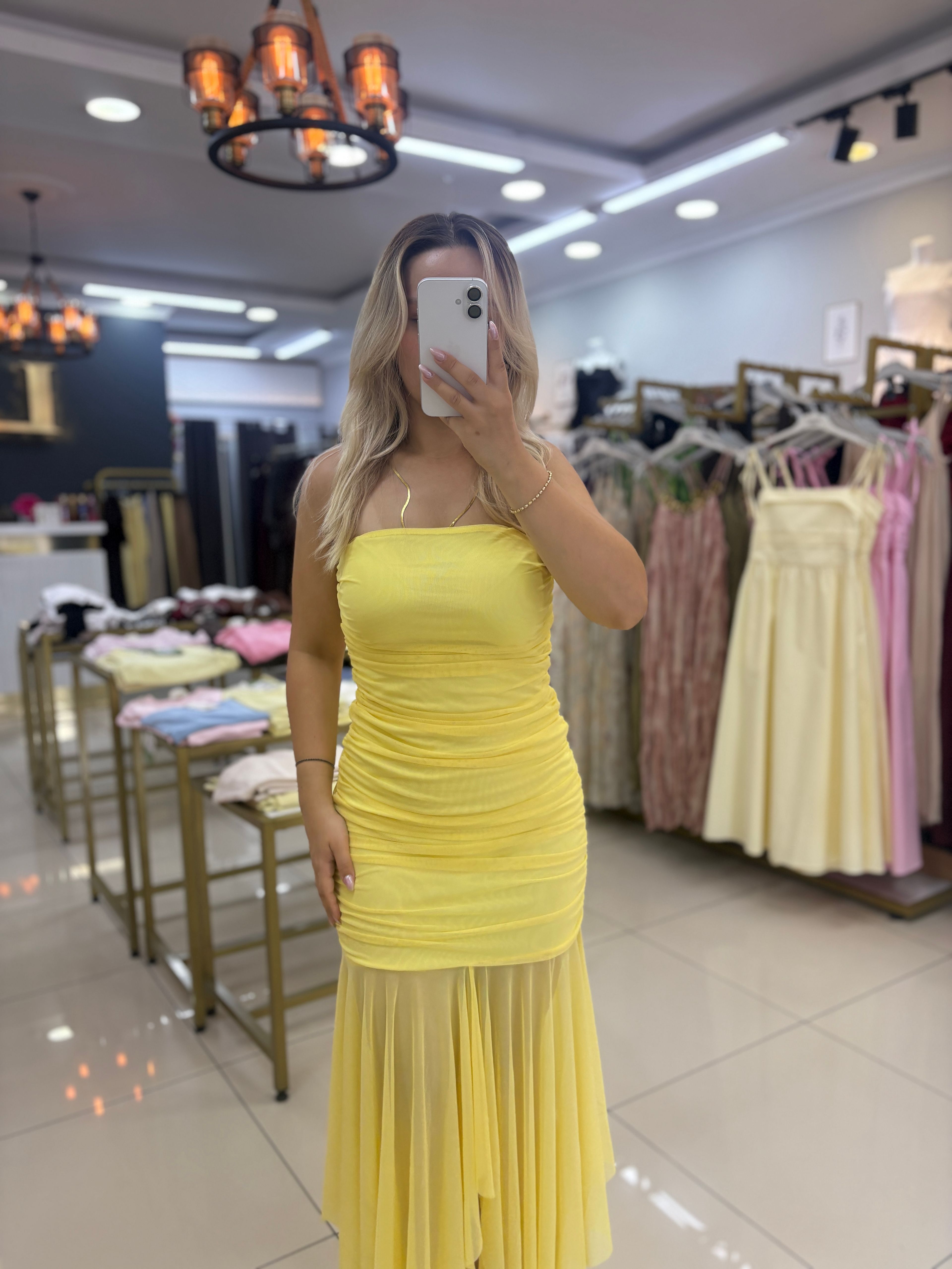 SARI ASİMETRİK STRAPLEZ TÜL ELBİSE