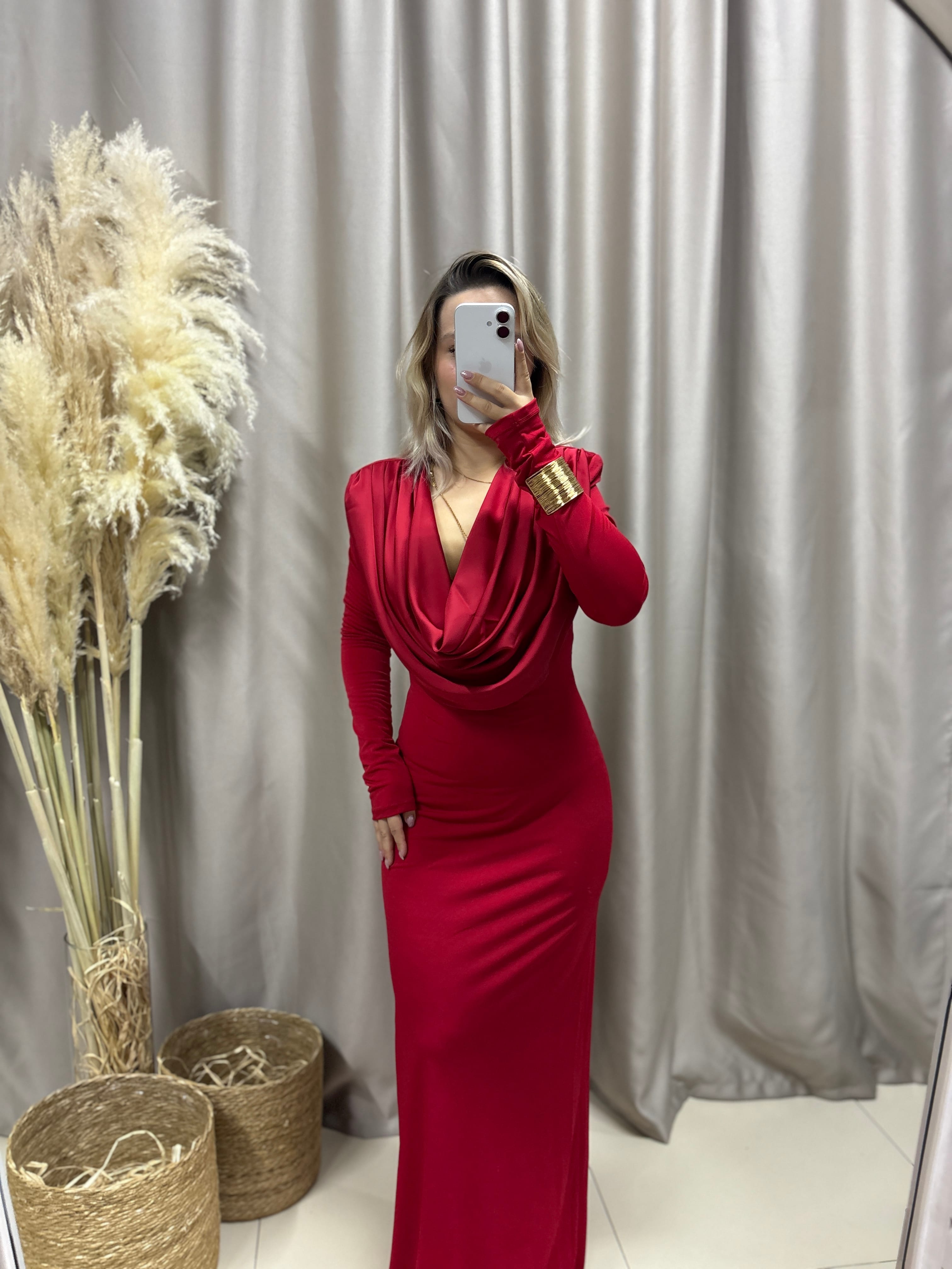 YAKA SATEN DETAYLI DEGAJE CANDY KUMAŞ ELBİSE 252649