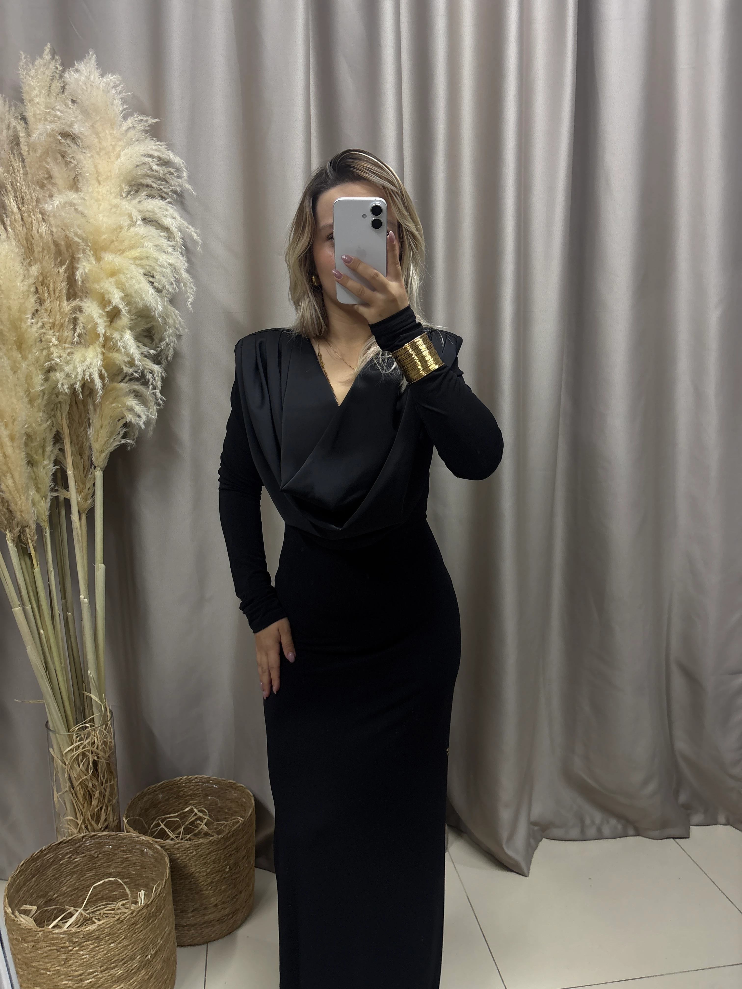 YAKA SATEN DETAYLI DEGAJE SİYAH CANDY KUMAŞ ELBİSE 252649