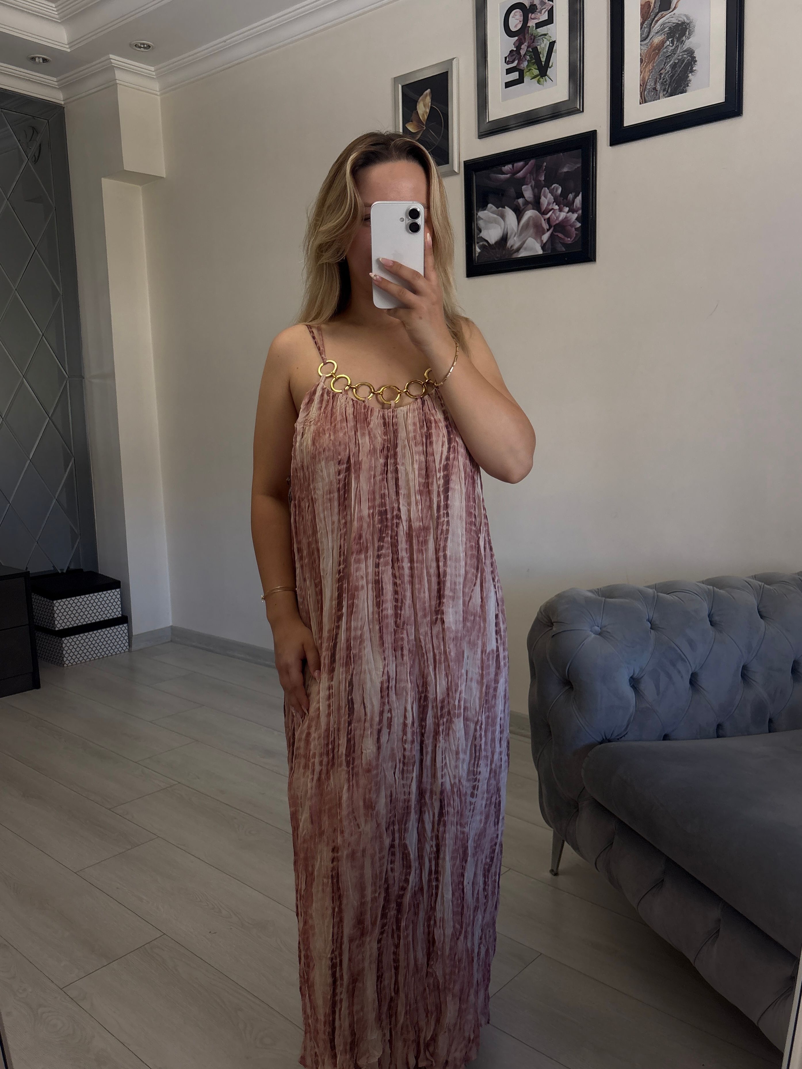 ZİNCİR AKSESUAR DETAYLI ASKILI ELBİSE