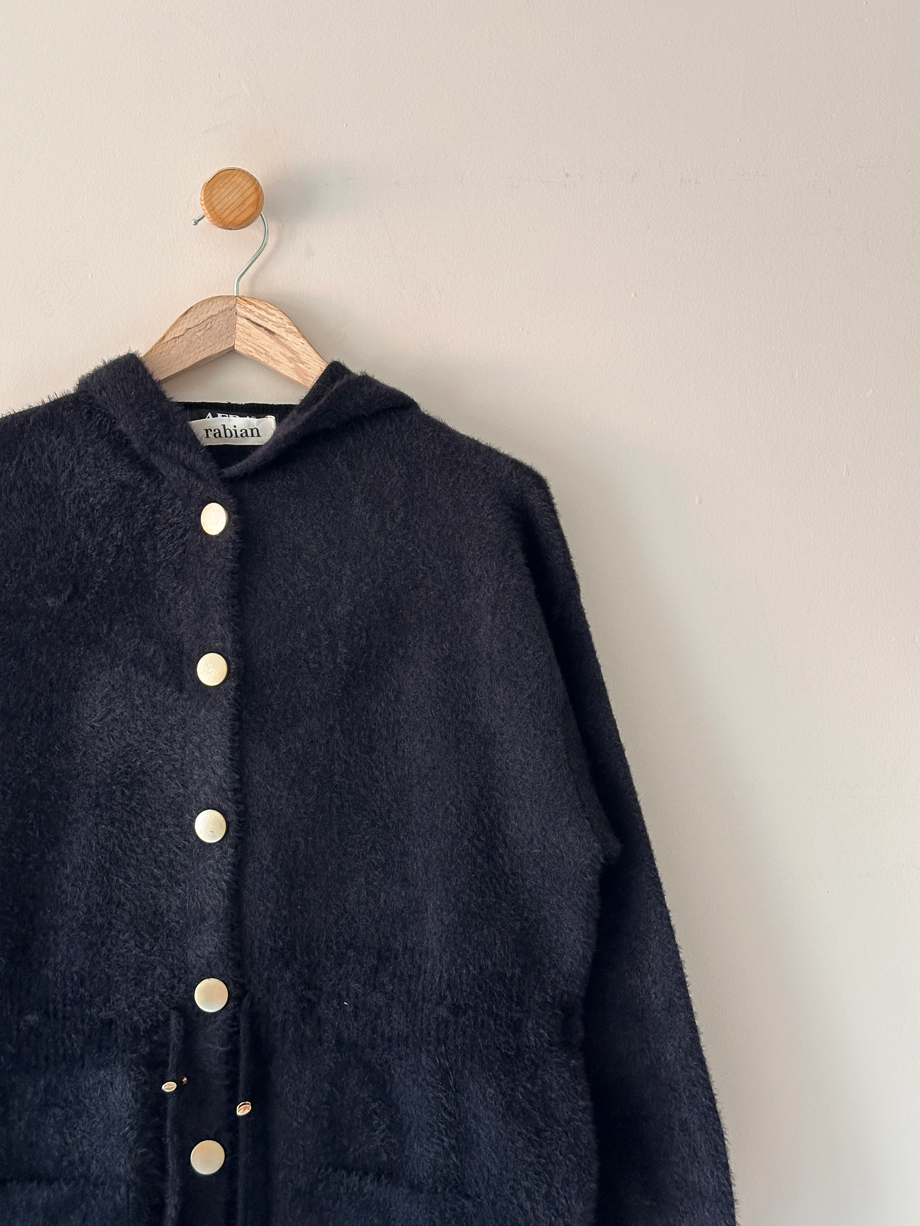 Beli Biyeli Kapüşonlu Angora Hırka