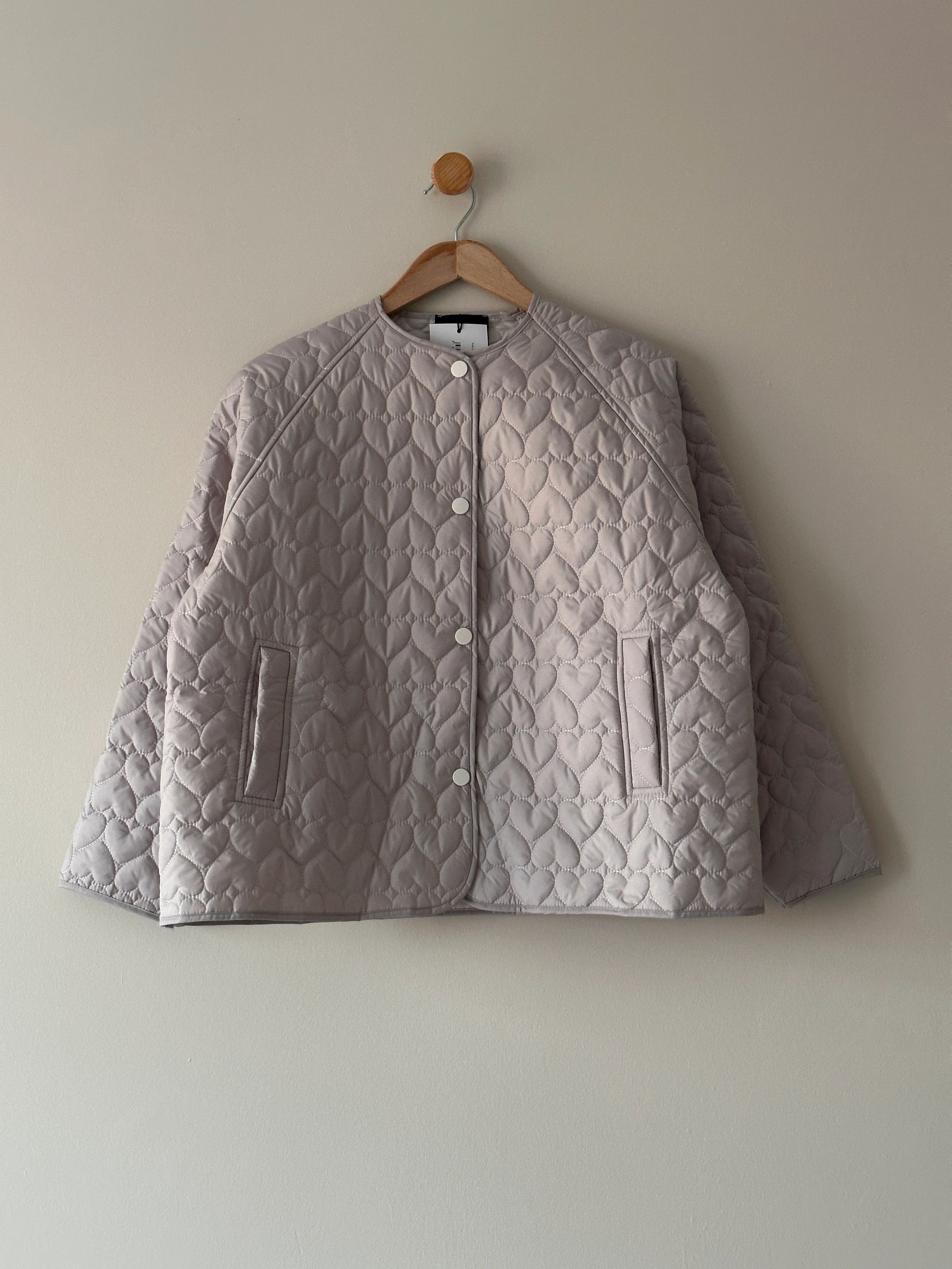 Kalp Detaylı Kapitone Ceket - Gri