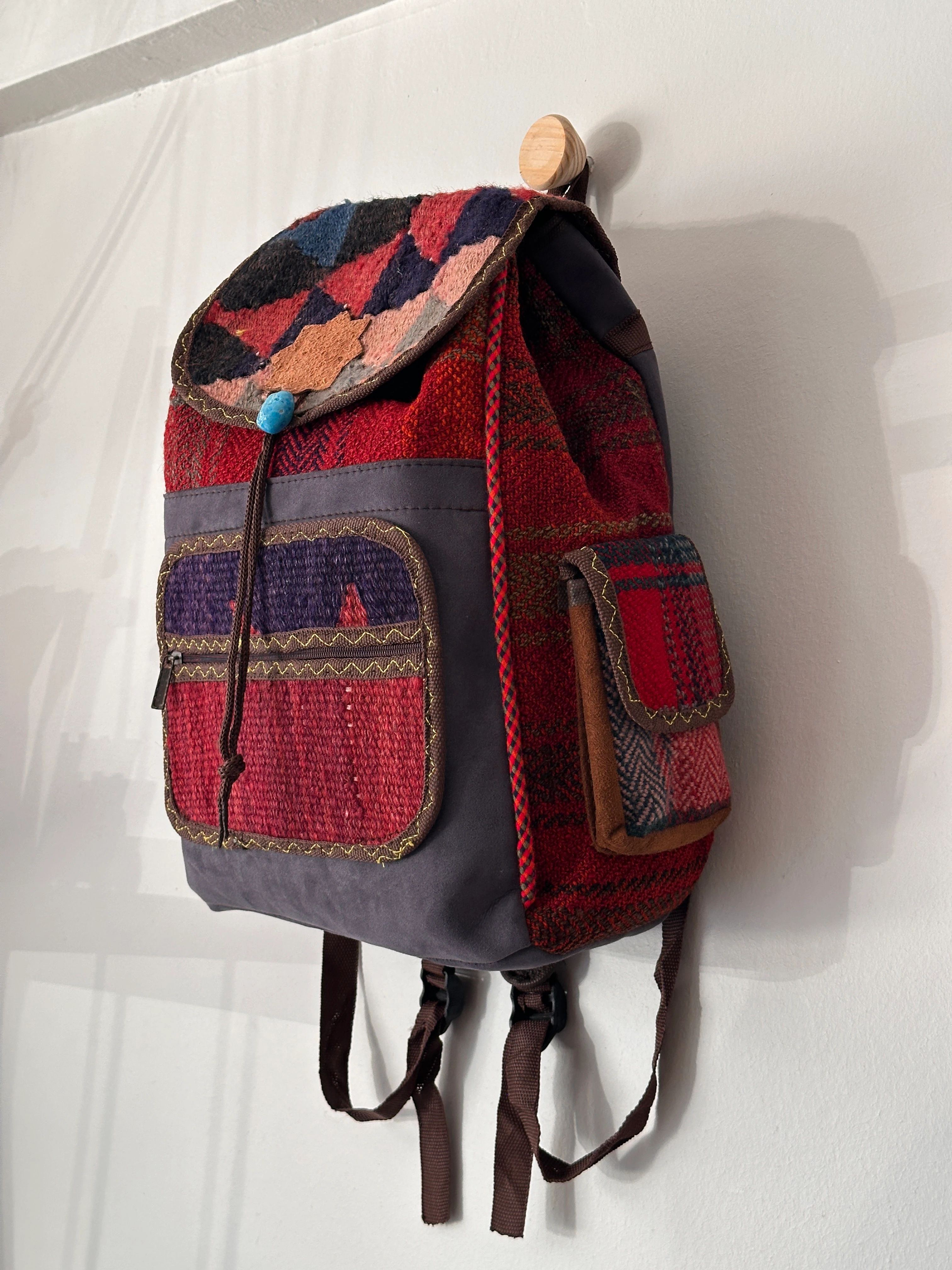 Etnik Desenli Sırt Çantası