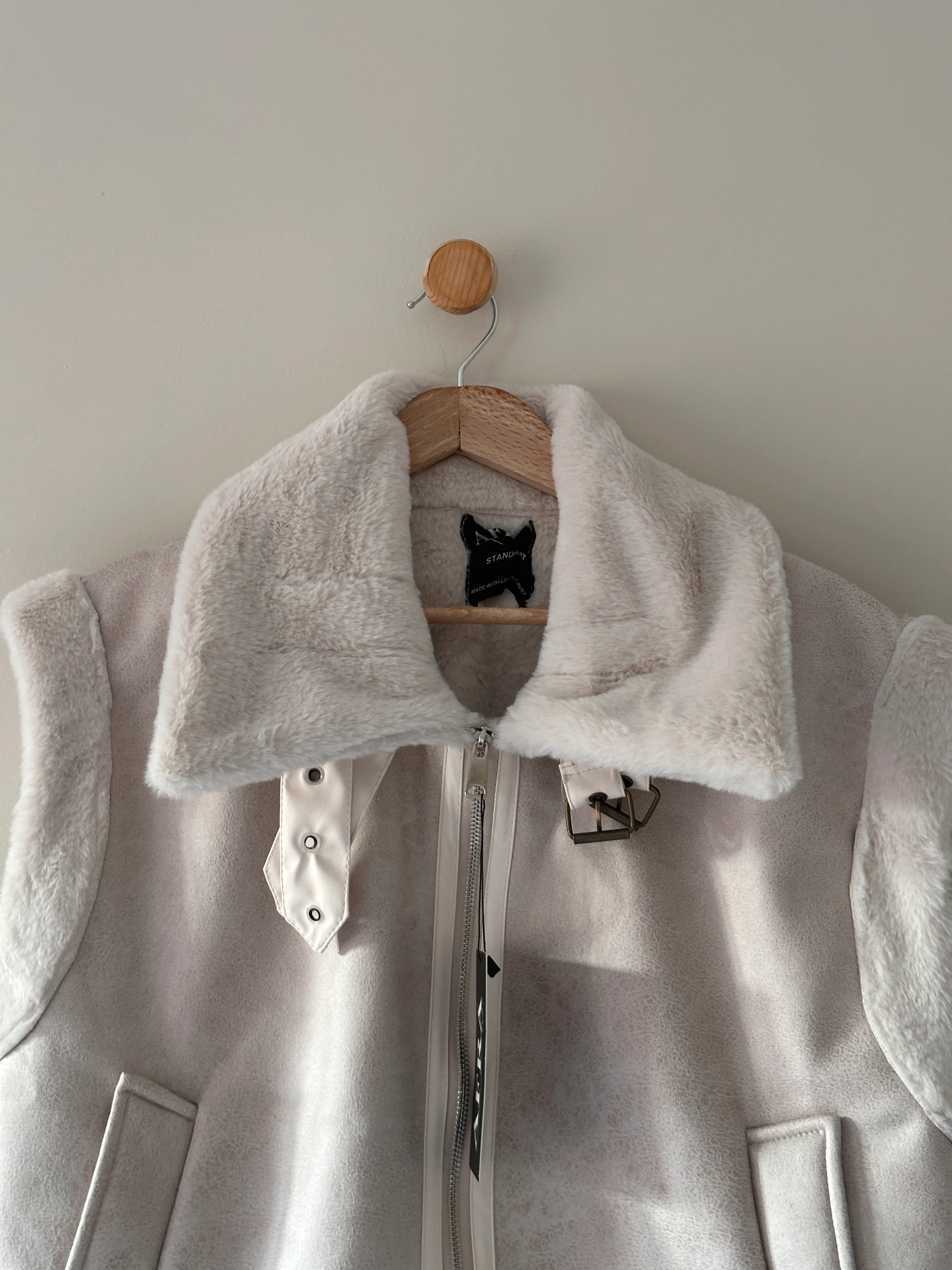 Tokalı Kürklü Yelek