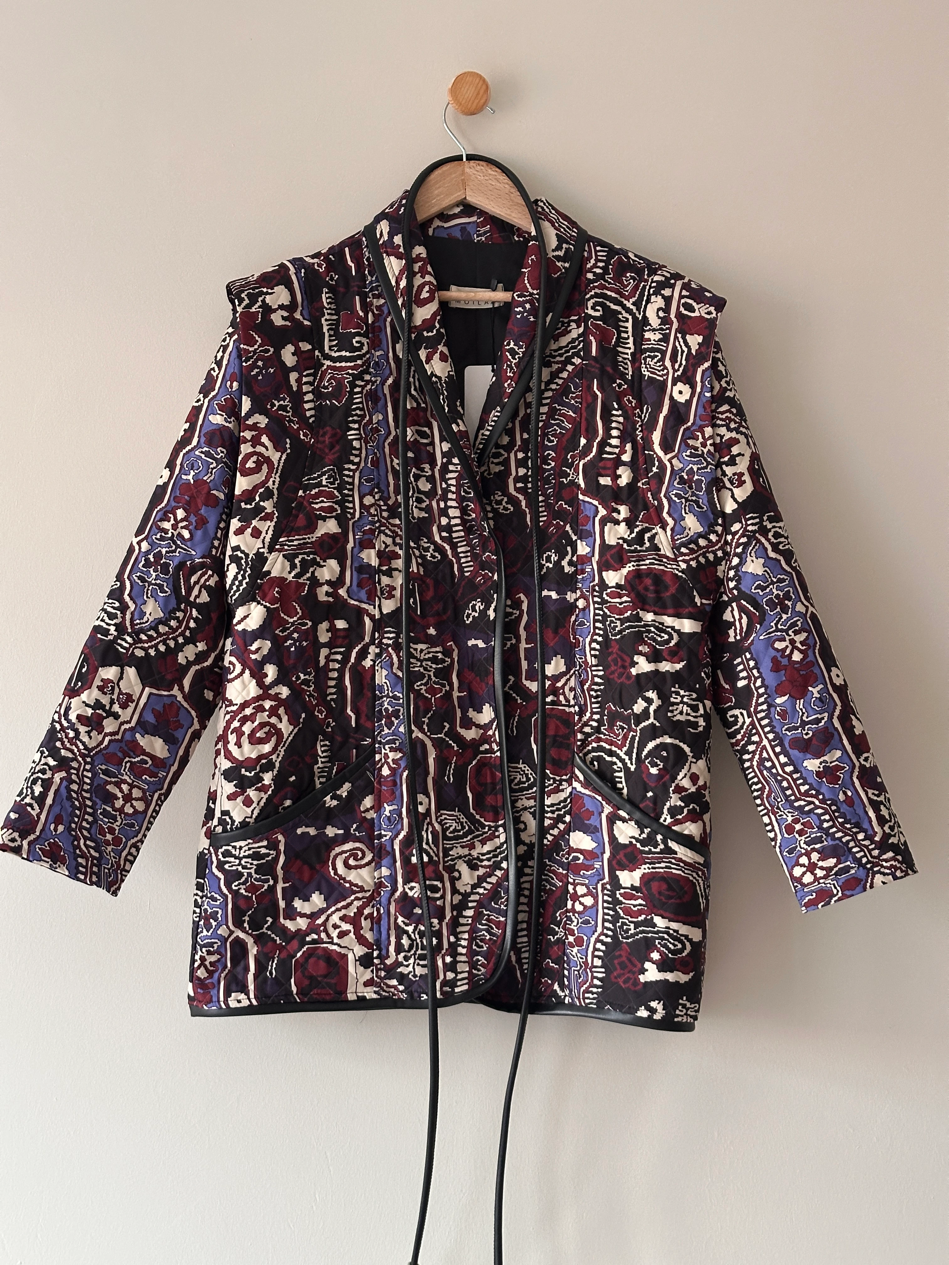 Renkli Desenli Deri Detaylı Kapitone Ceket - Lacivert