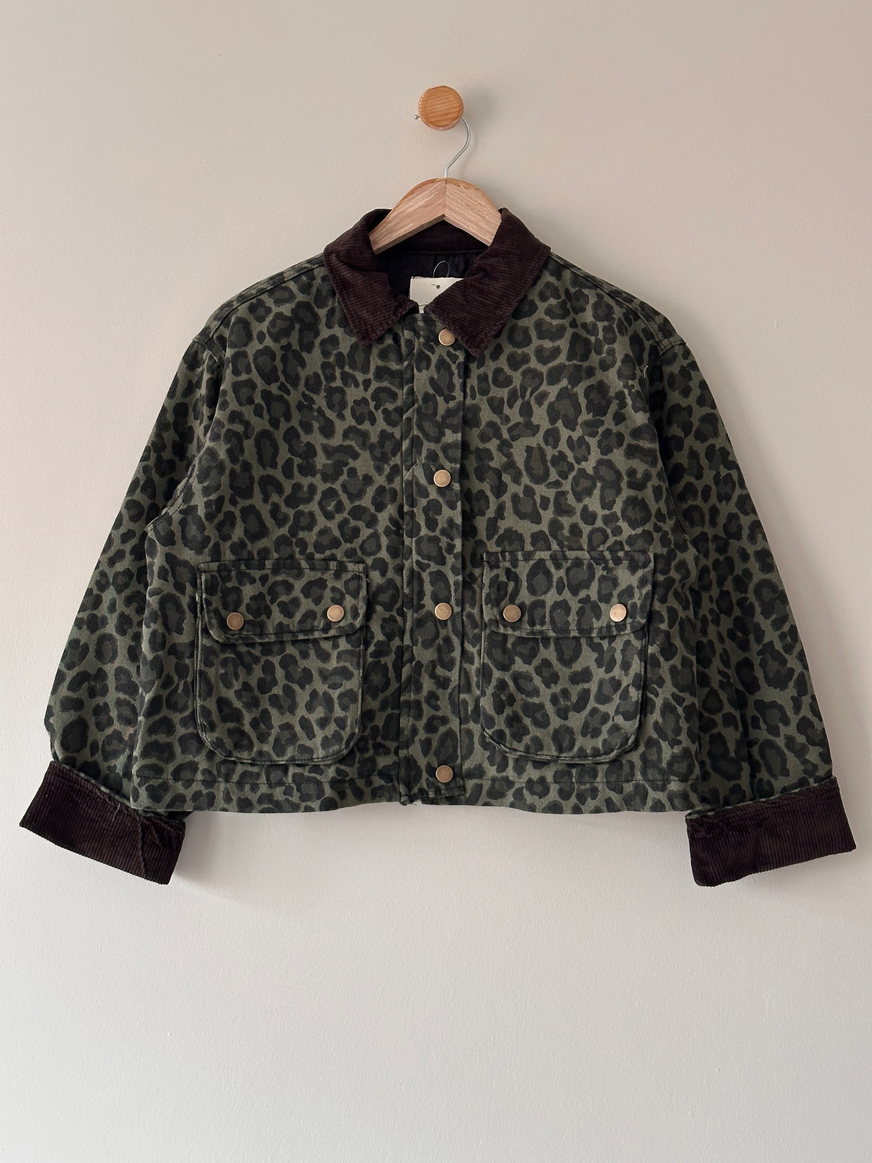 Leopar Desenli Kadife Yaka Gabardin Mont - Haki