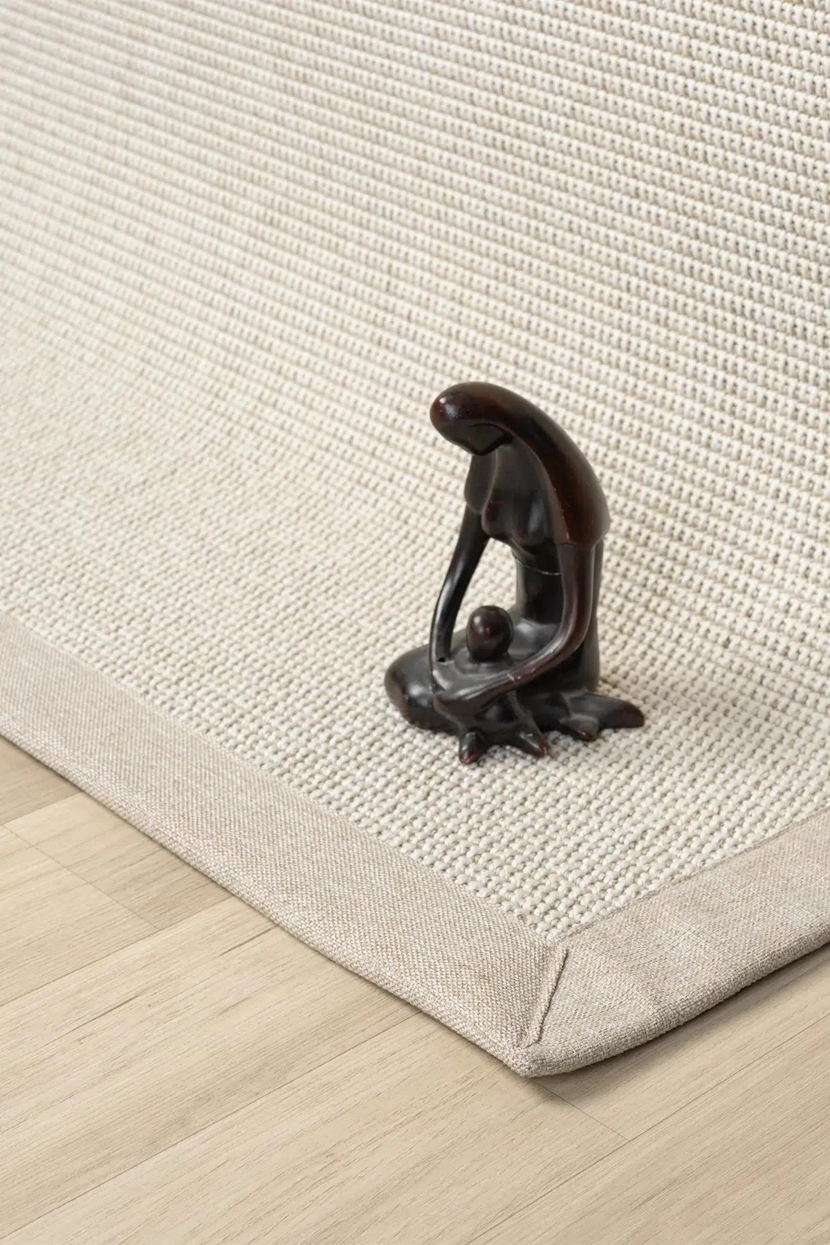 Hanlı halı krem sisal krem664 bej bordürlü hasır dokulu kesme halı