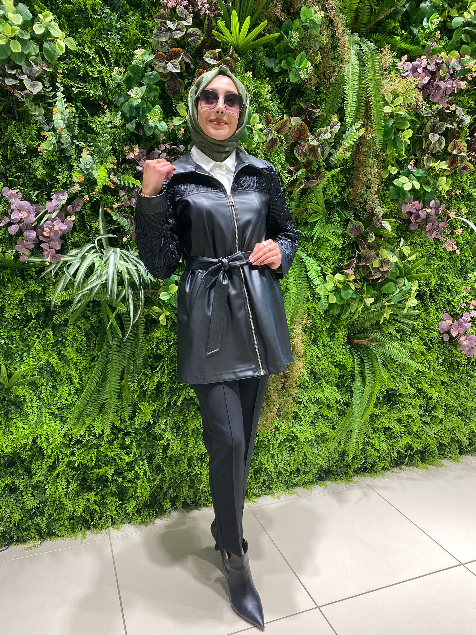 Hale Akkese Deri Ceket