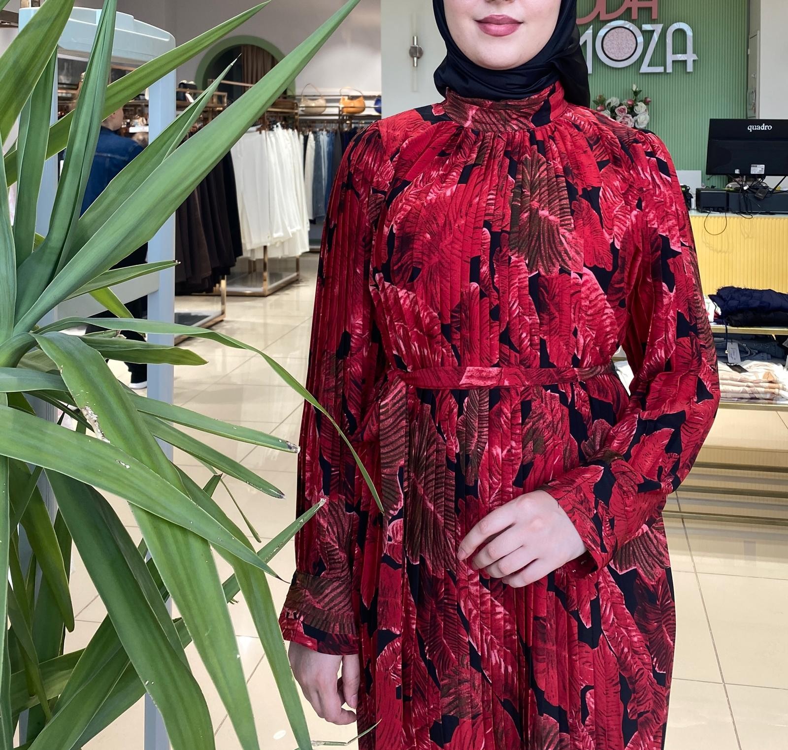 Mofei Pilise Şifon Elbise