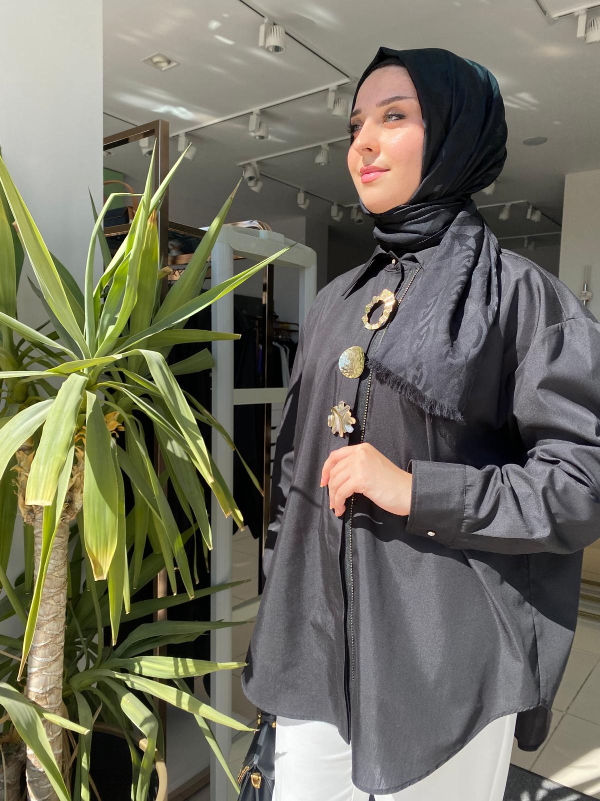 My312 Broşlu Gömlek