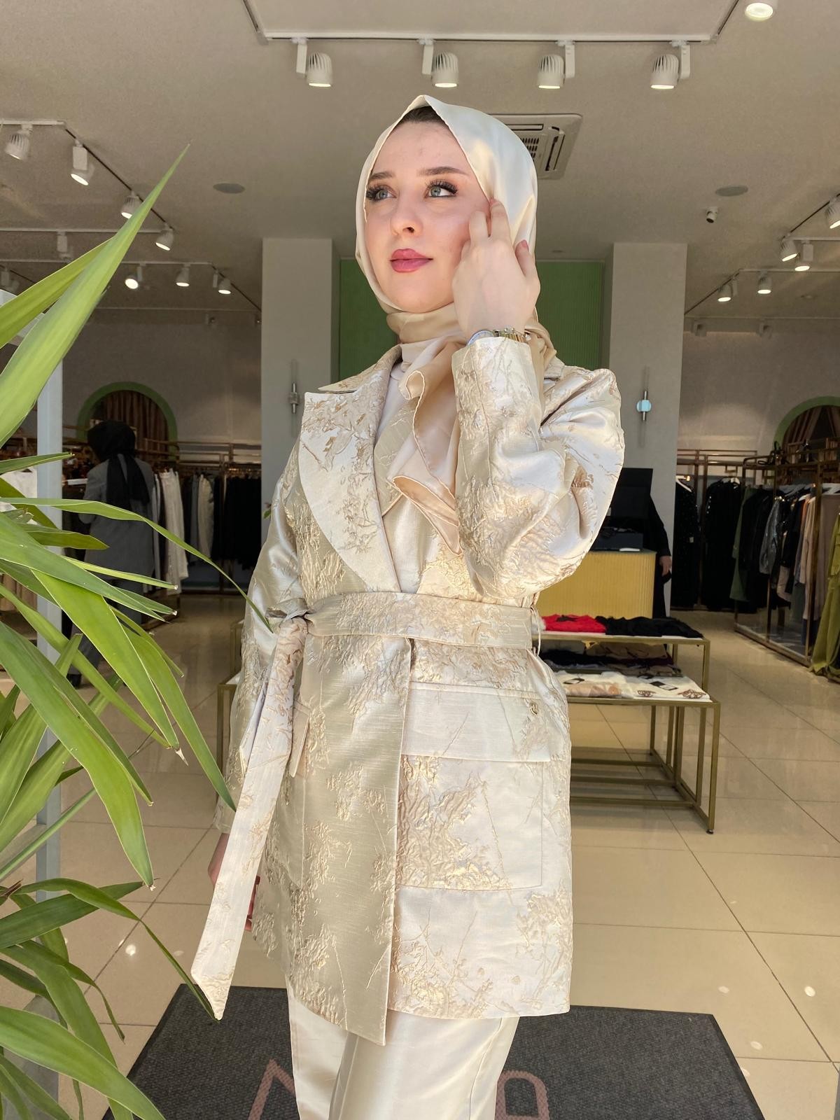MoodBasic Tafta Ceketli Takım 
